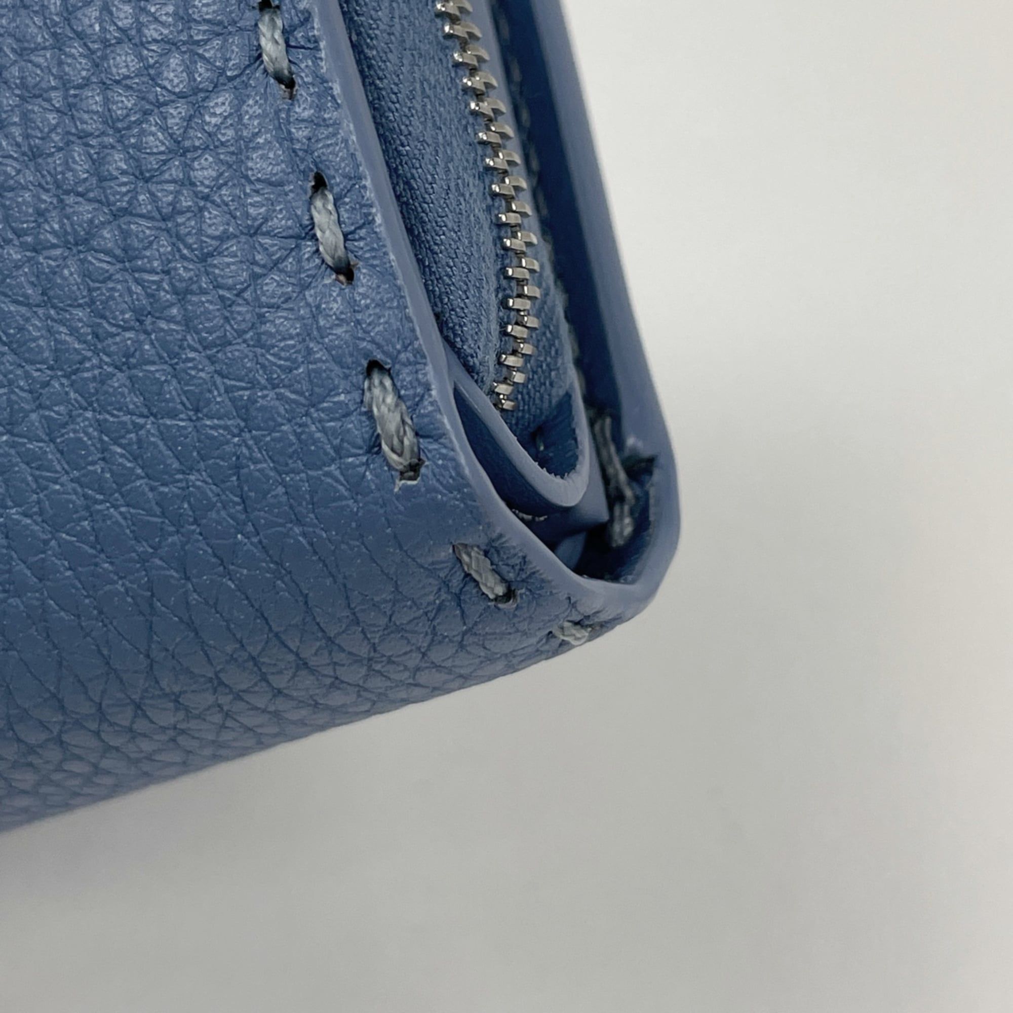 Leather Wallet (Tri-Fold) (Pre-Owned) - Fendi - Modalova