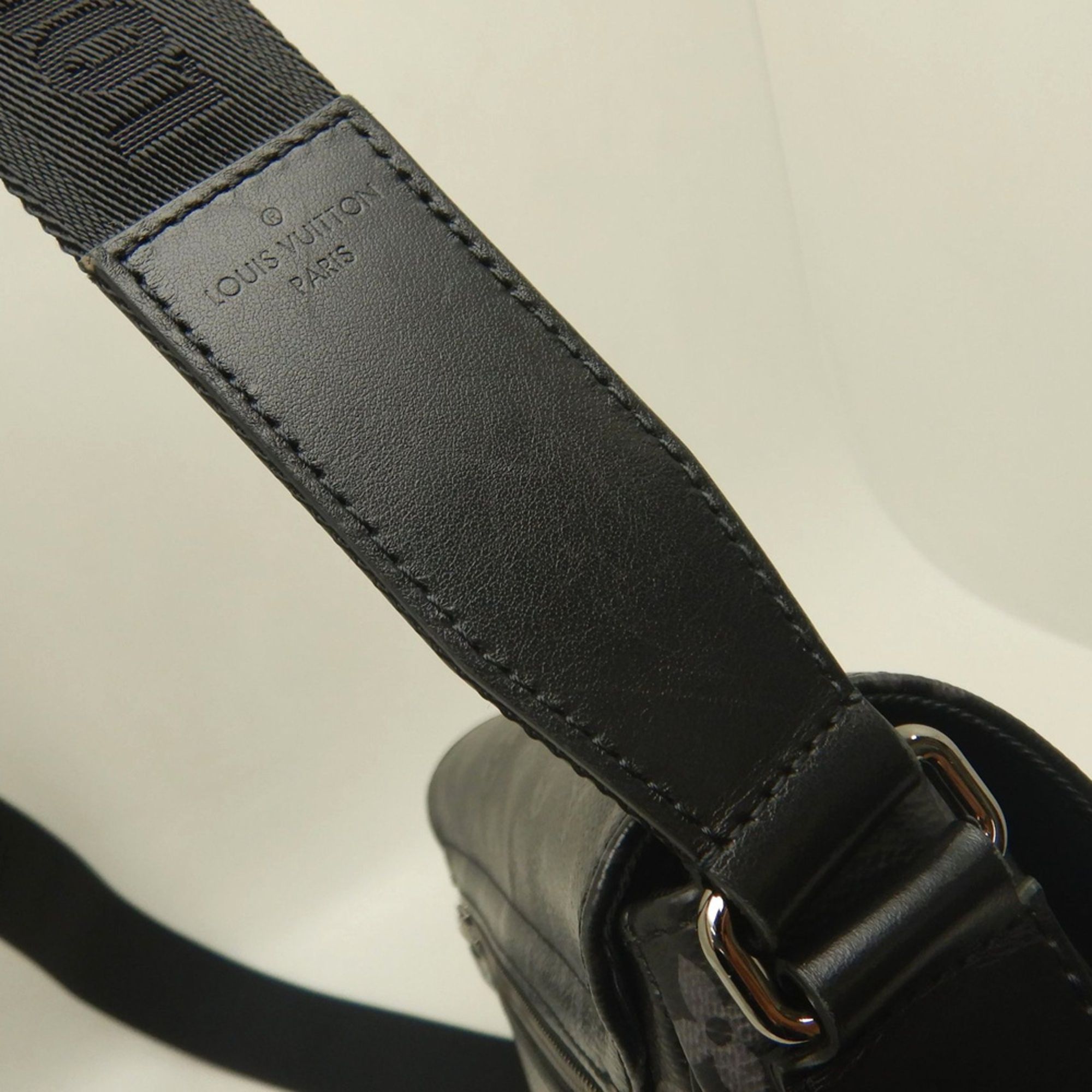 Monogram Eclipse Shoulder Bag (Pre-Owned) - Louis Vuitton - Modalova