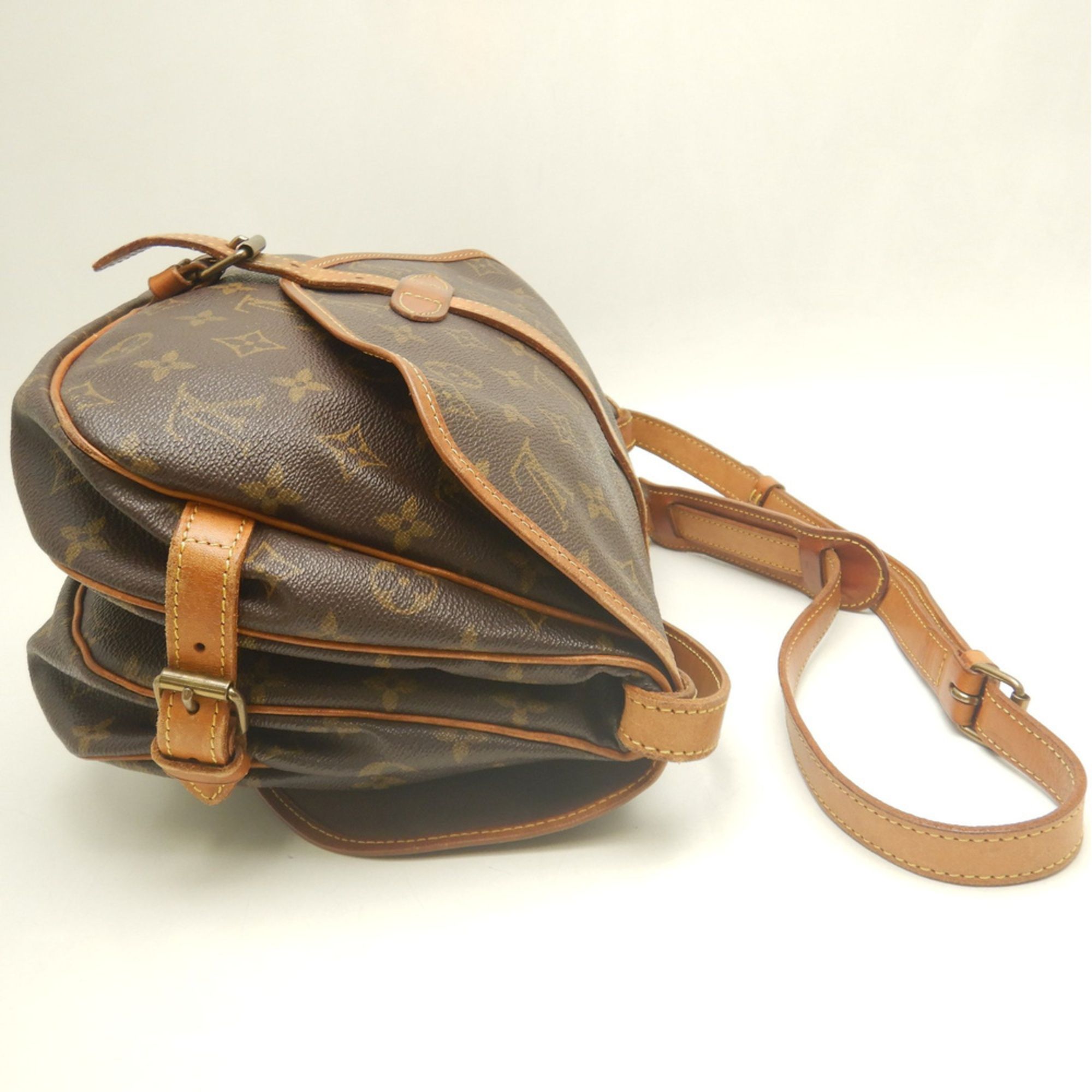 Monogram Canvas Shoulder Bag (Pre-Owned) - Louis Vuitton - Modalova