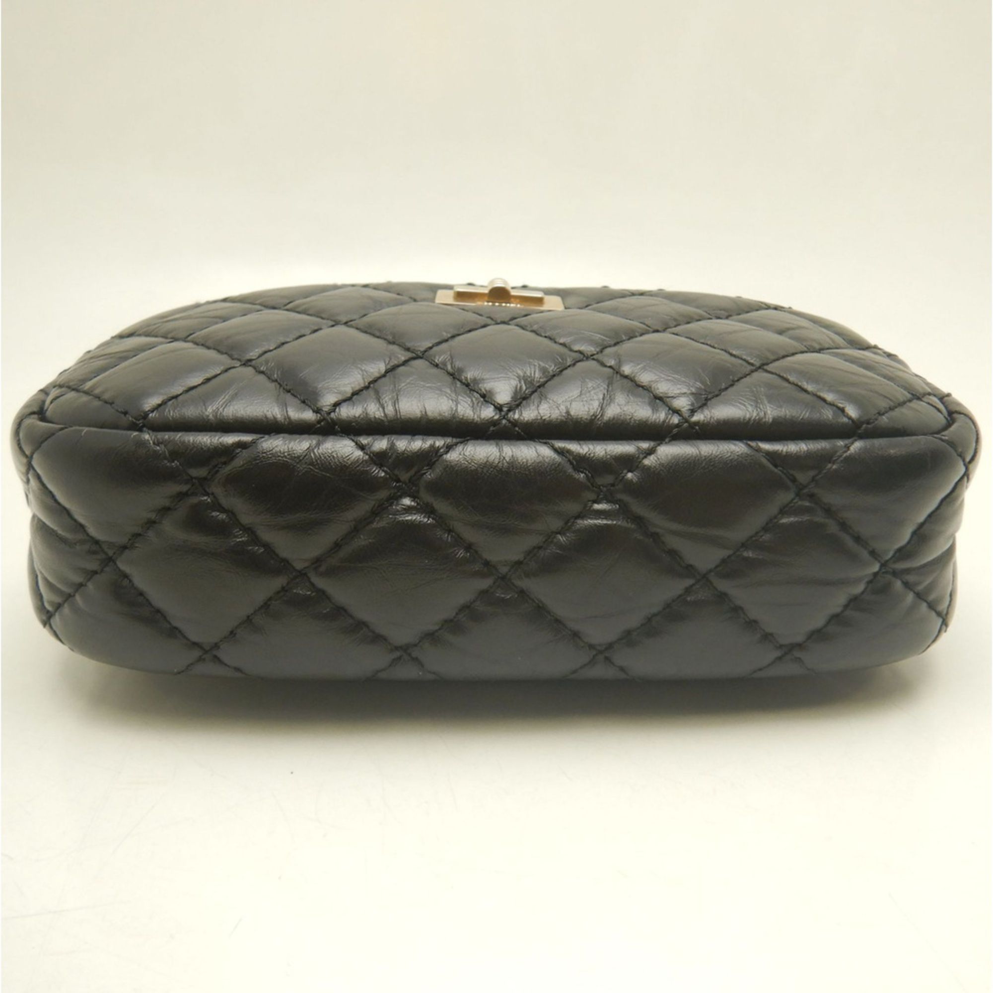 Leather Shoulder Bag (Pre-Owned) - Chanel - Modalova