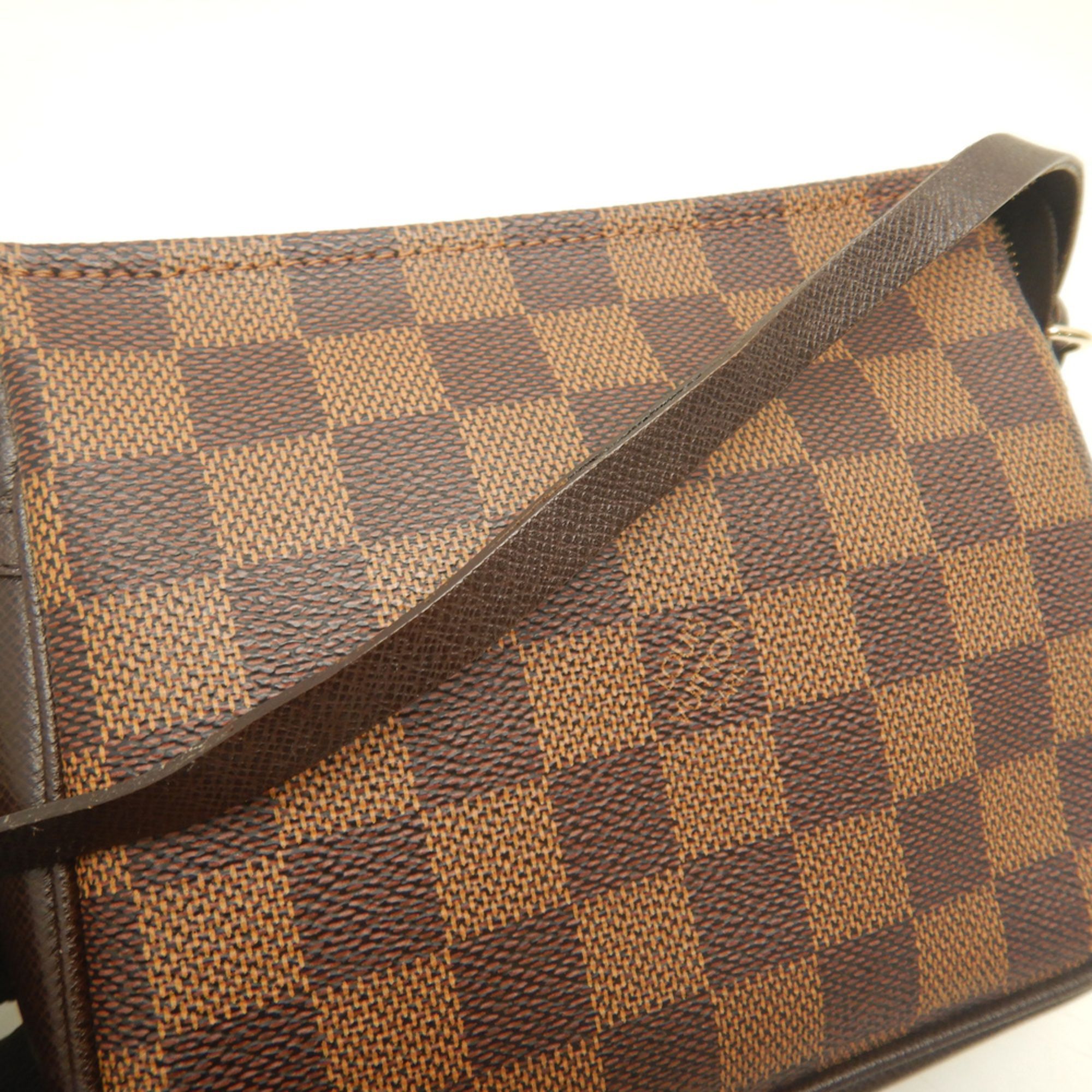 Damier Canvas Pouch (Pre-Owned) - Louis Vuitton - Modalova