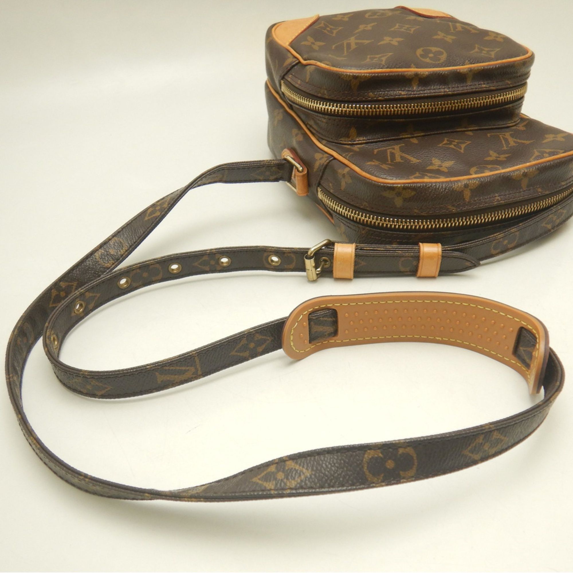Monogram Canvas Shoulder Bag (Pre-Owned) - Louis Vuitton - Modalova