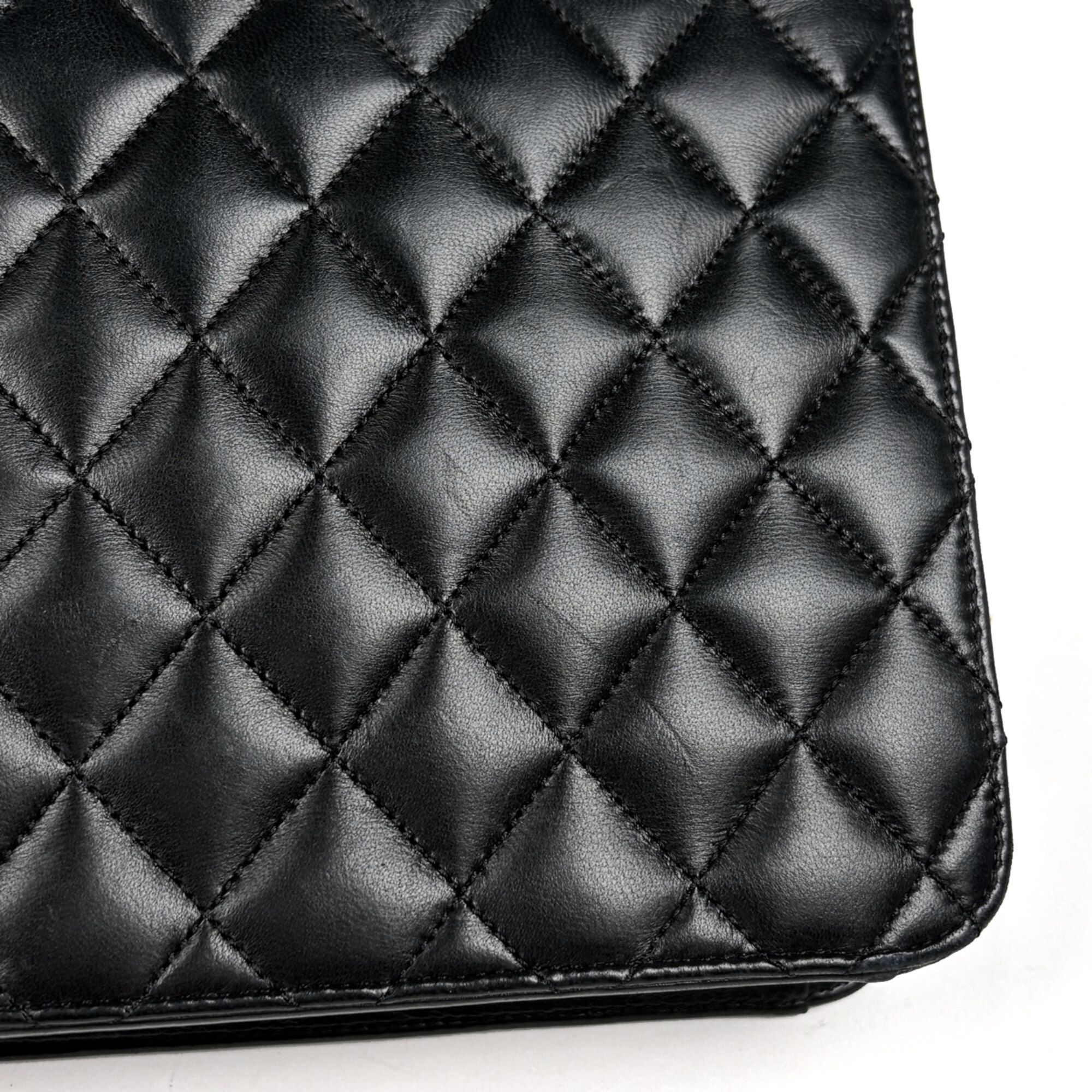 Leather Shoulder Bag (Pre-Owned) - Chanel - Modalova