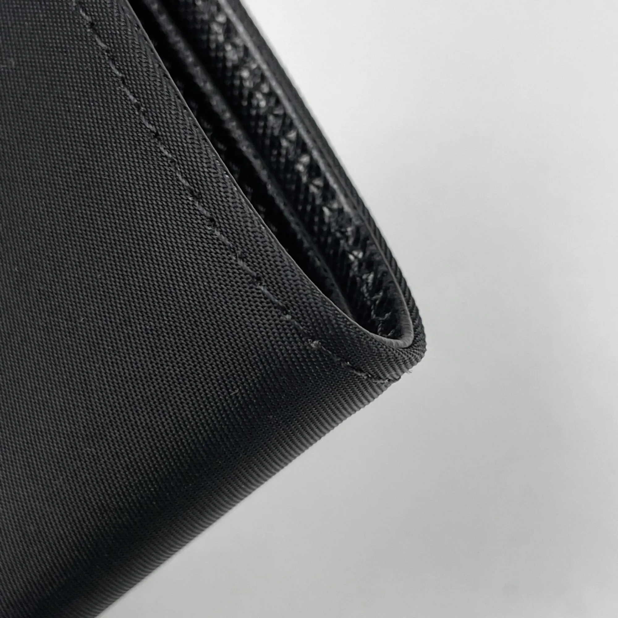 Nylon Wallet (Tri-Fold) (Pre-Owned) - Prada - Modalova