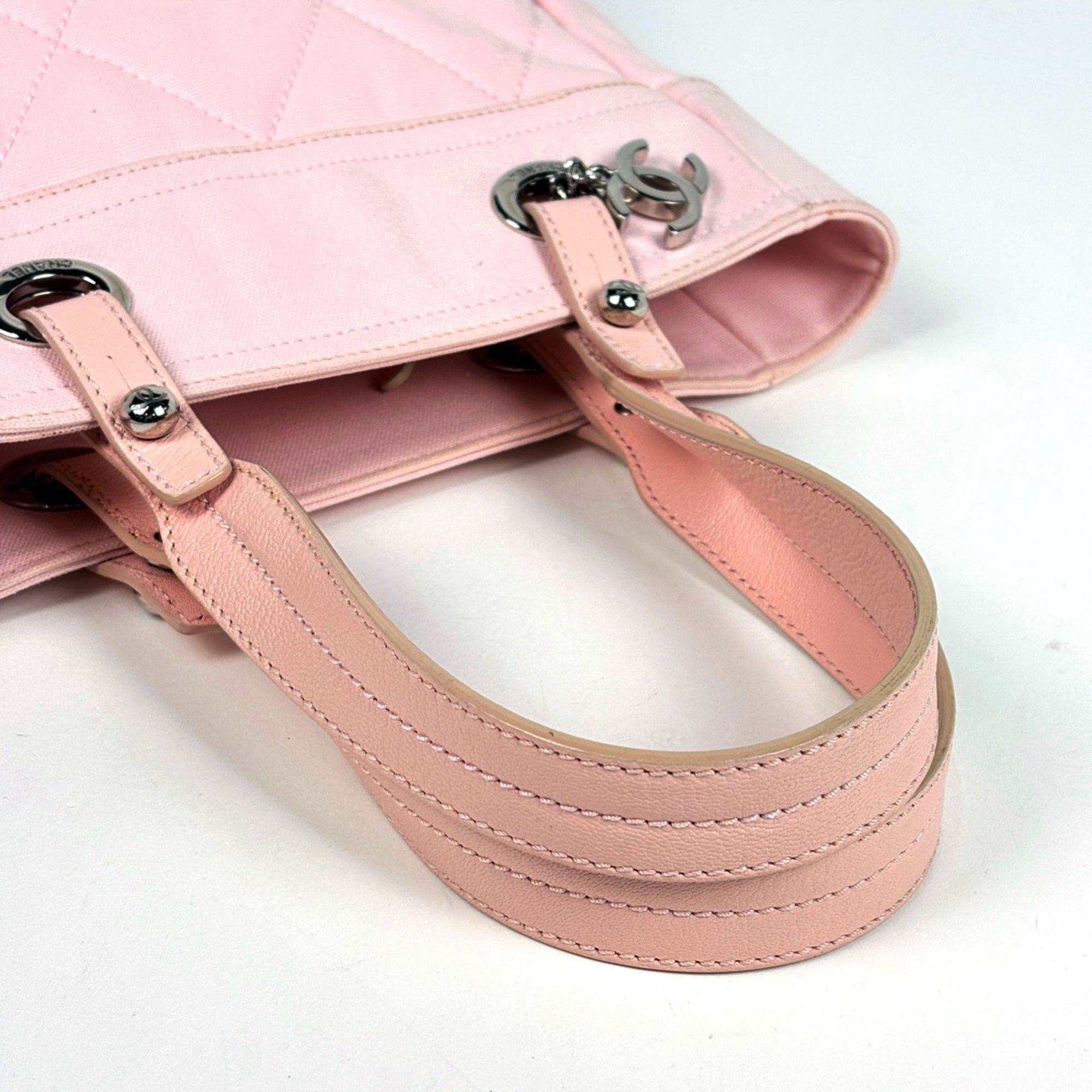 Canvas Leather Tote Bag (Pre-Owned) - Chanel - Modalova