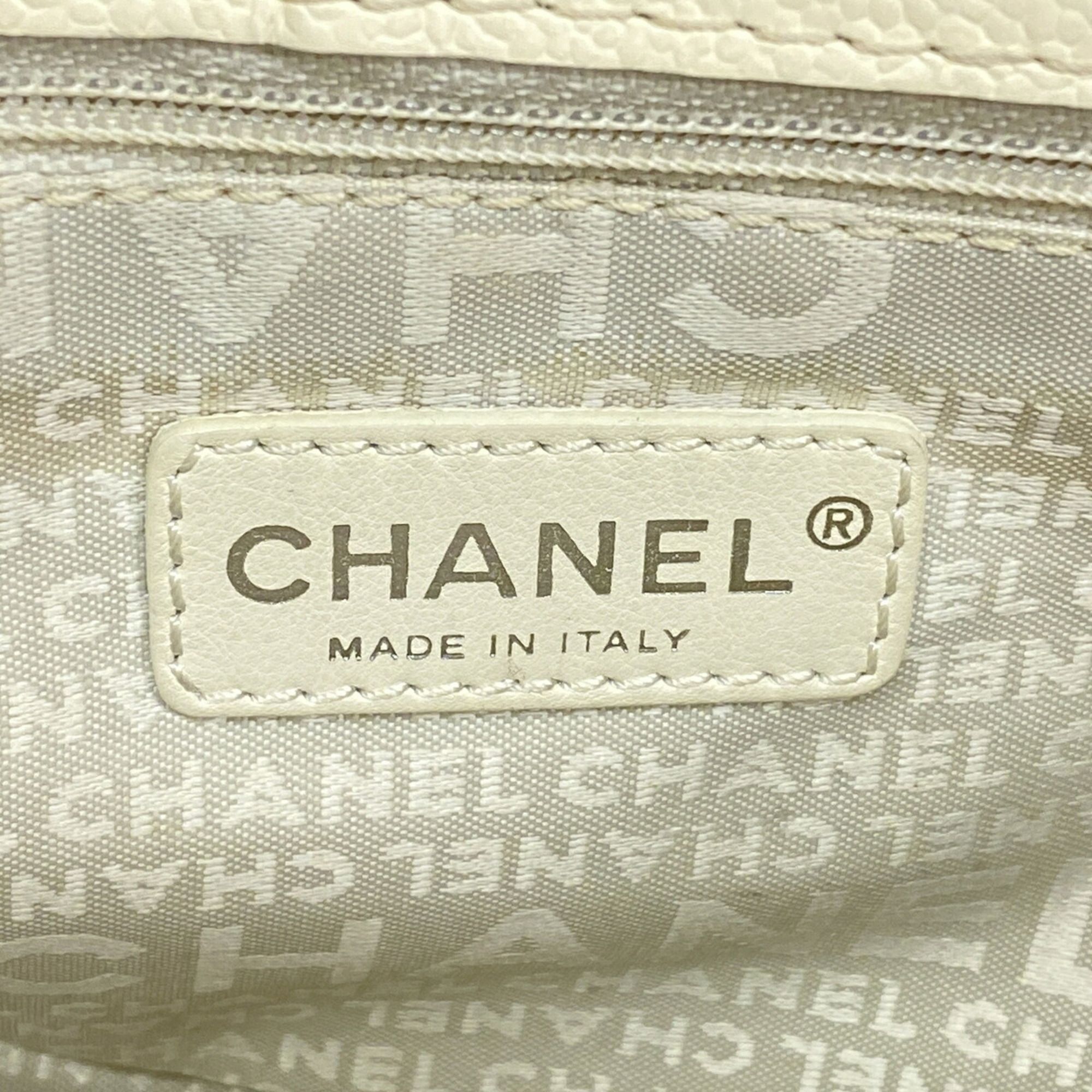 Leather Shoulder Bag (Pre-Owned) - Chanel - Modalova