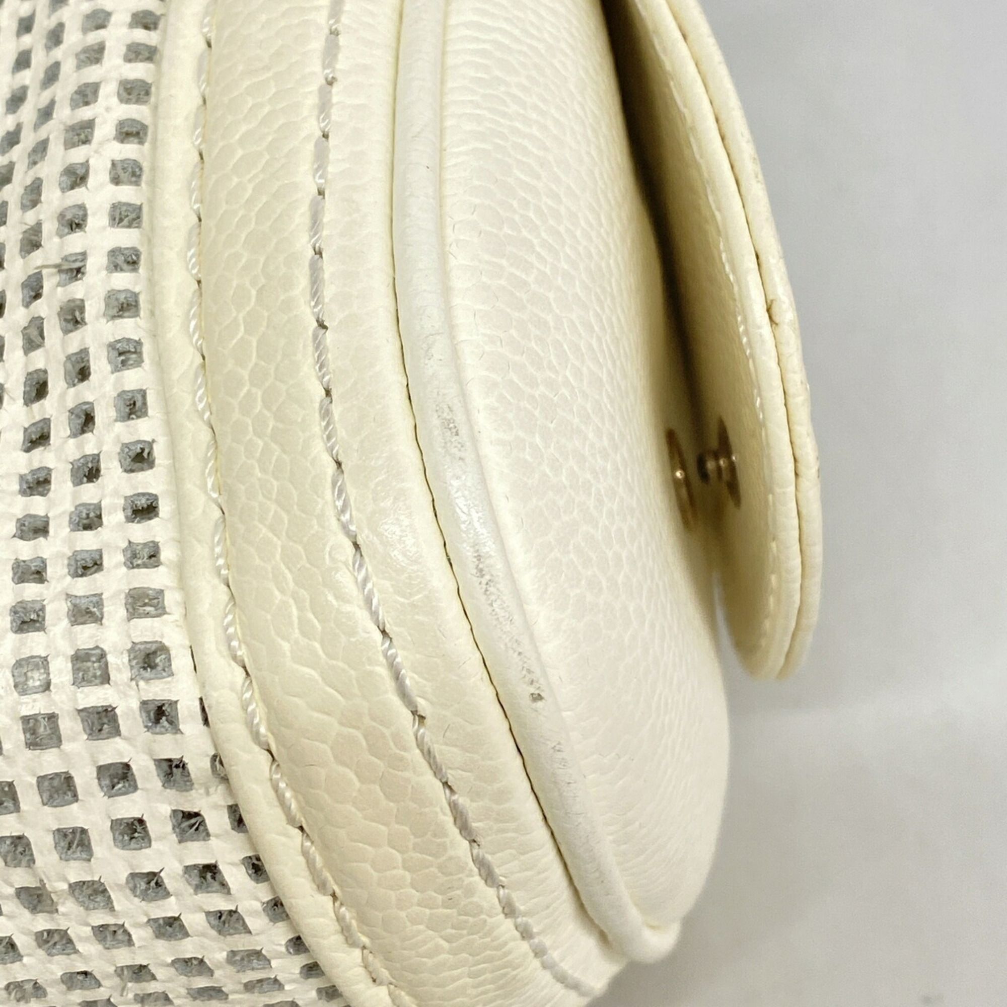 Leather Shoulder Bag (Pre-Owned) - Chanel - Modalova