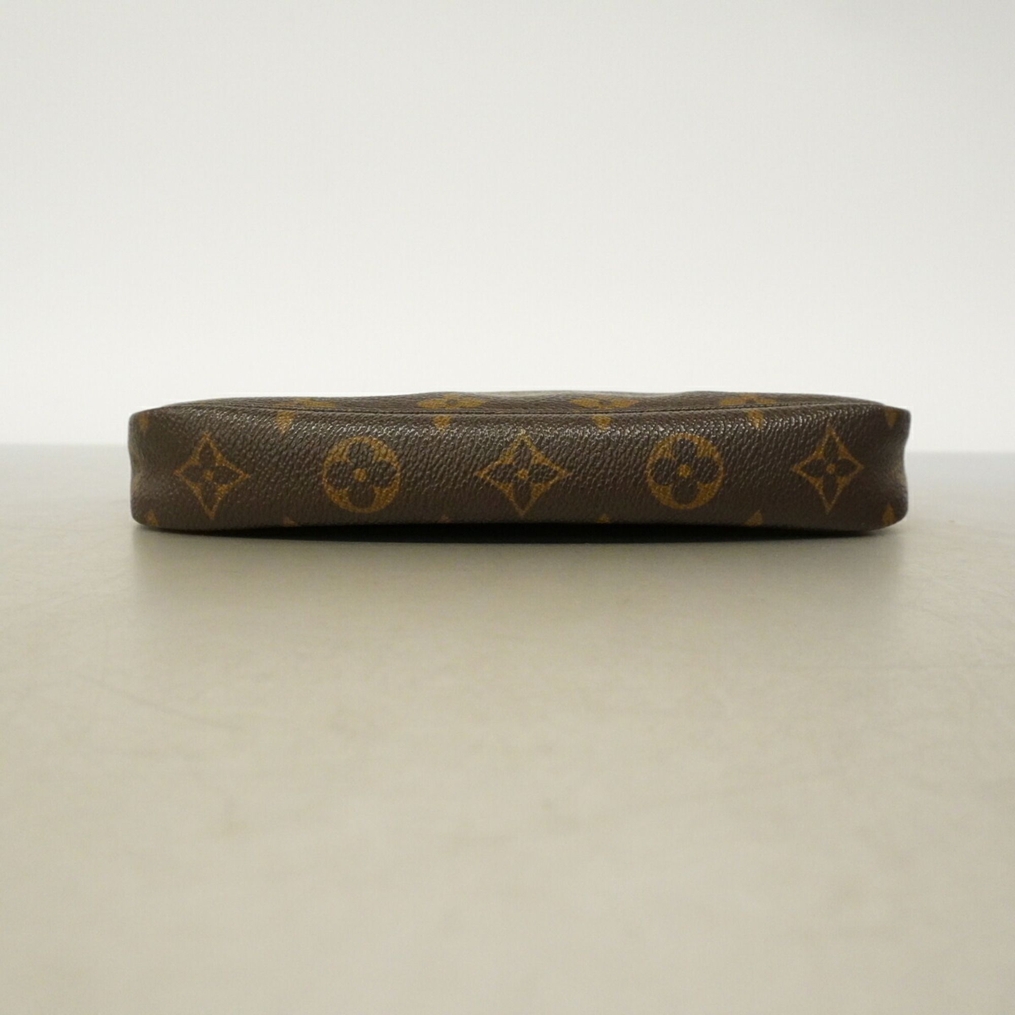 Pouch (Pre-Owned) - Louis Vuitton - Modalova