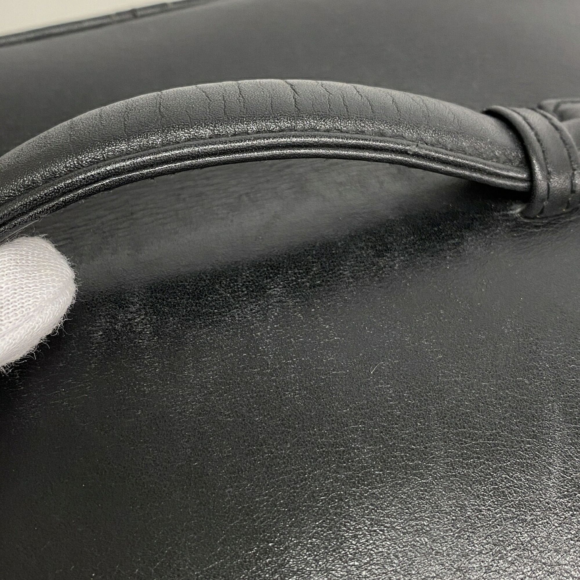 Leather Vanity Bag (Pre-Owned) - Chanel - Modalova