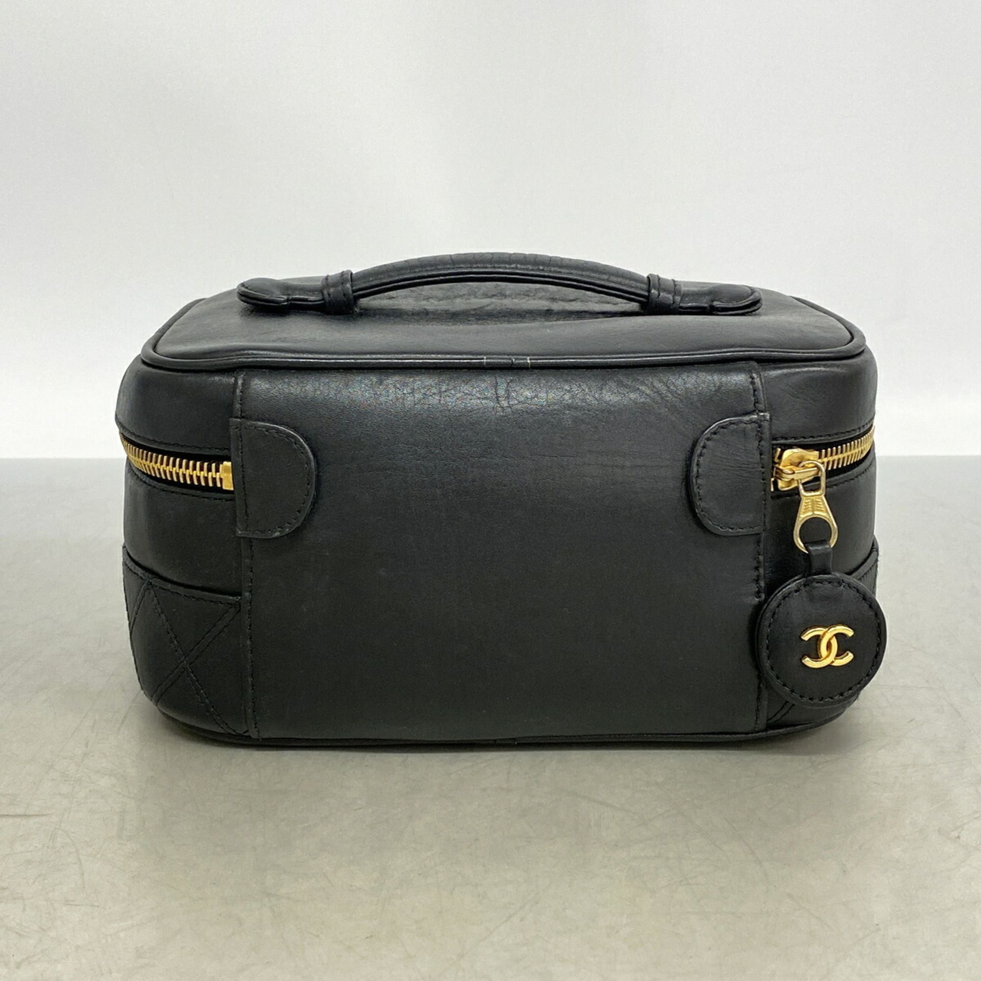 Leather Vanity Bag (Pre-Owned) - Chanel - Modalova