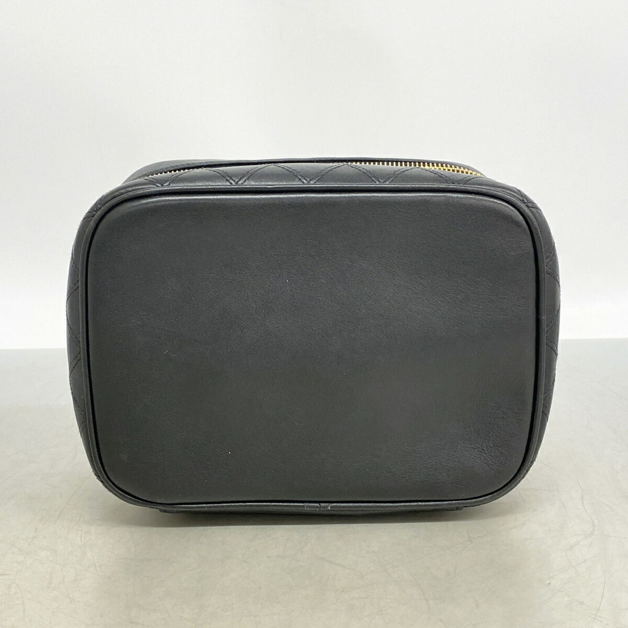 Leather Vanity Bag (Pre-Owned) - Chanel - Modalova