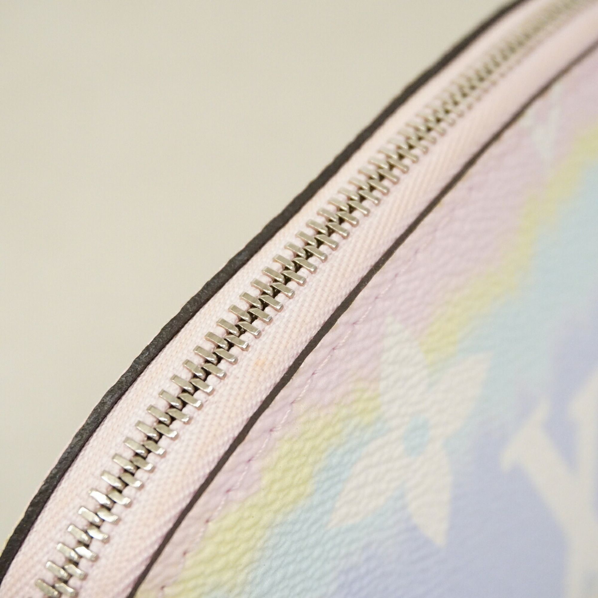 Pouch (Pre-Owned) - Louis Vuitton - Modalova