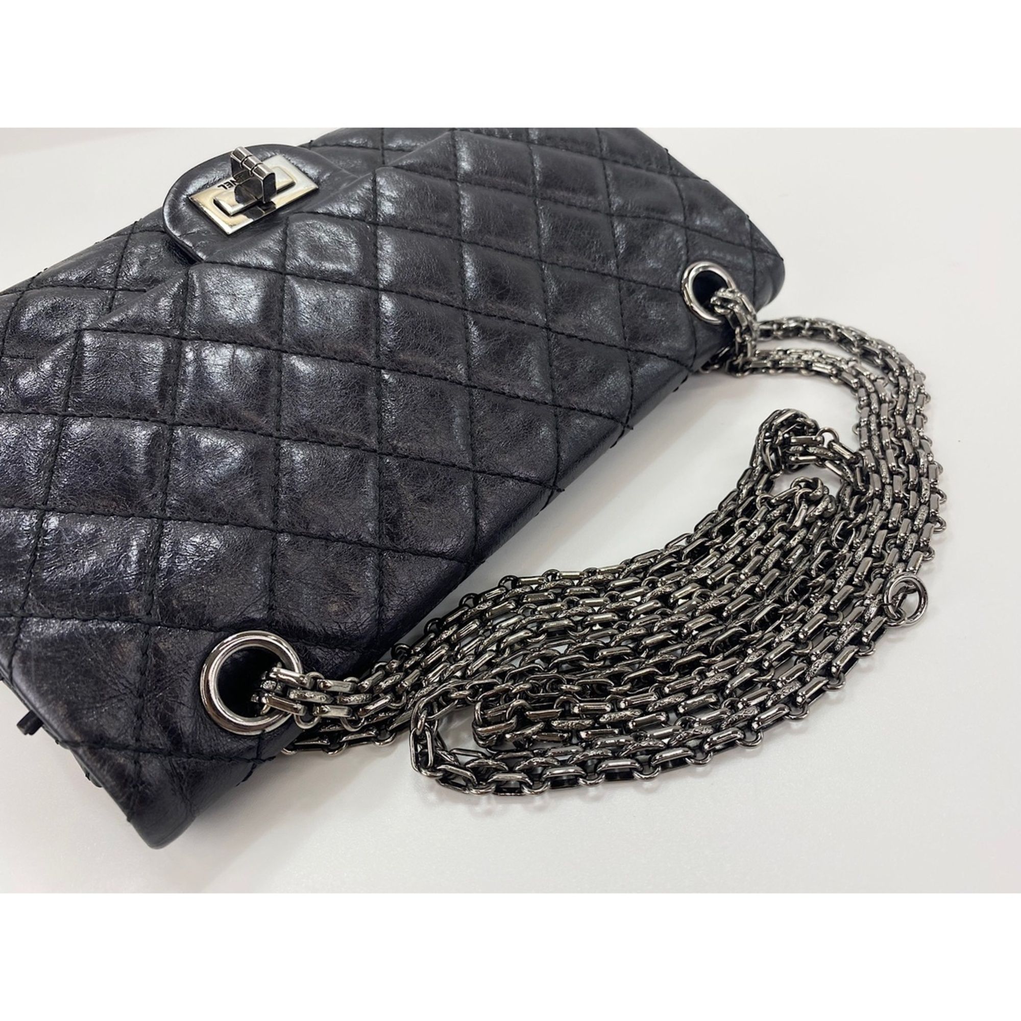 Matelasse Shoulder Bag (Pre-Owned) - Chanel - Modalova