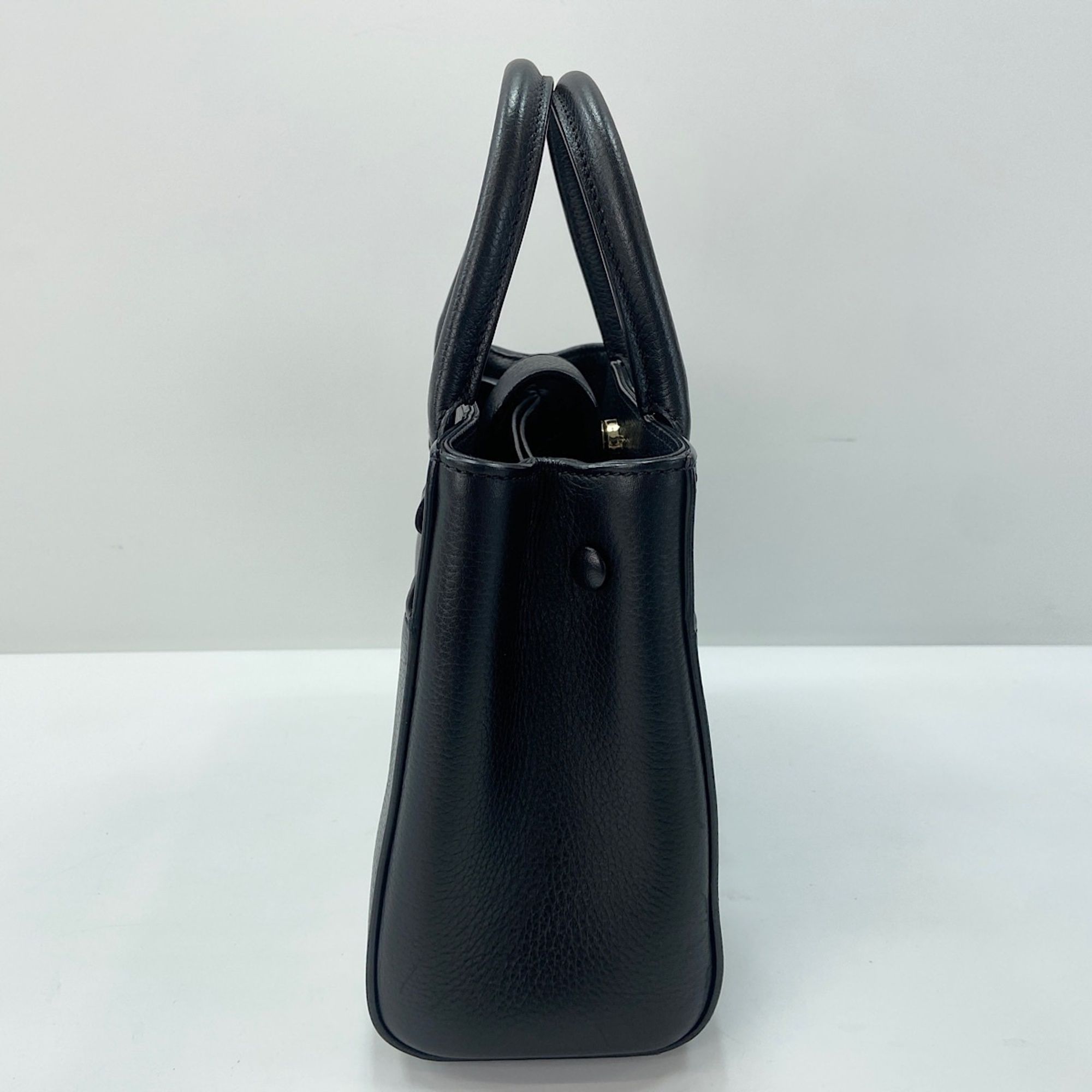 Chanel Black Handbag (Pre-Owned) - Chanel - Modalova