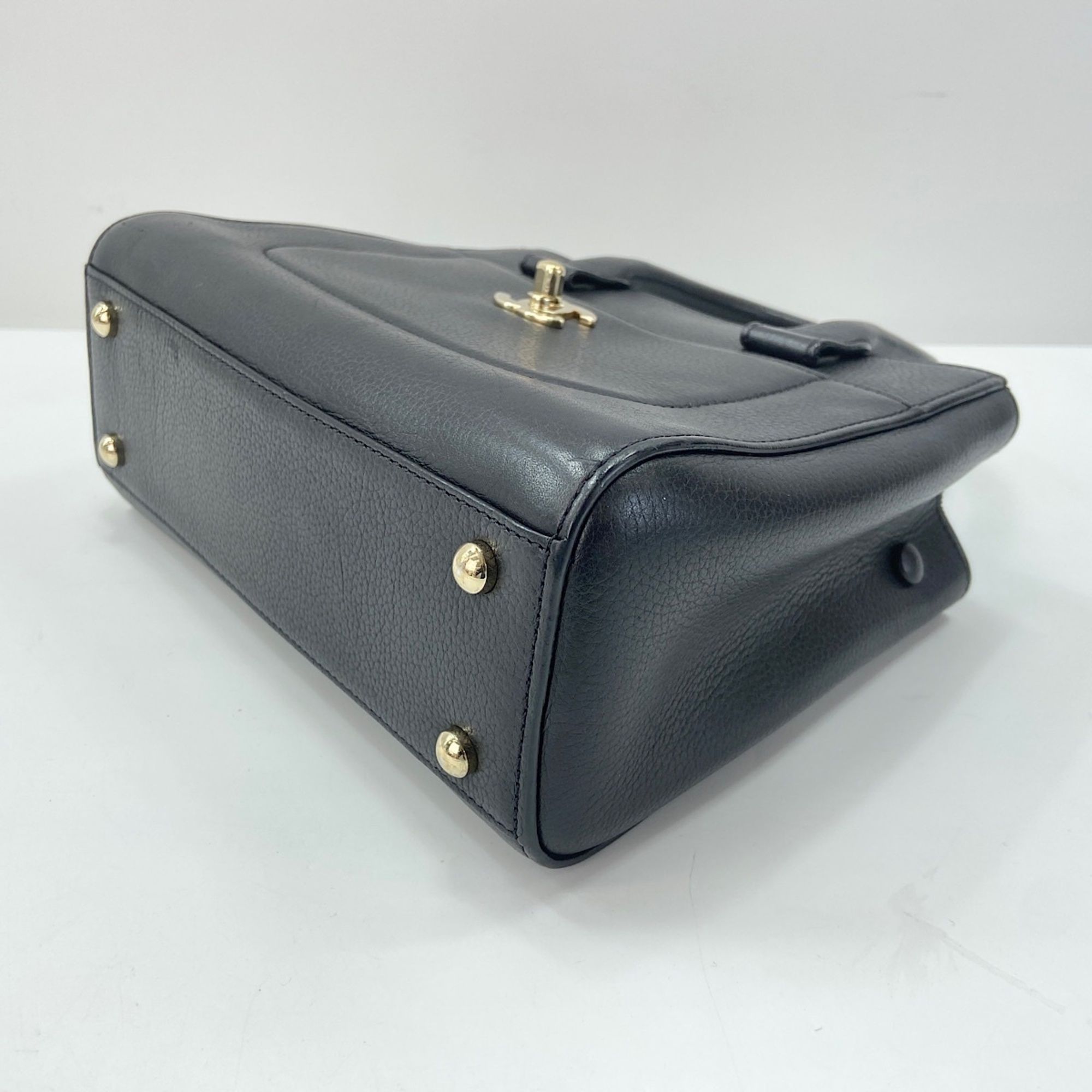 Chanel Black Handbag (Pre-Owned) - Chanel - Modalova
