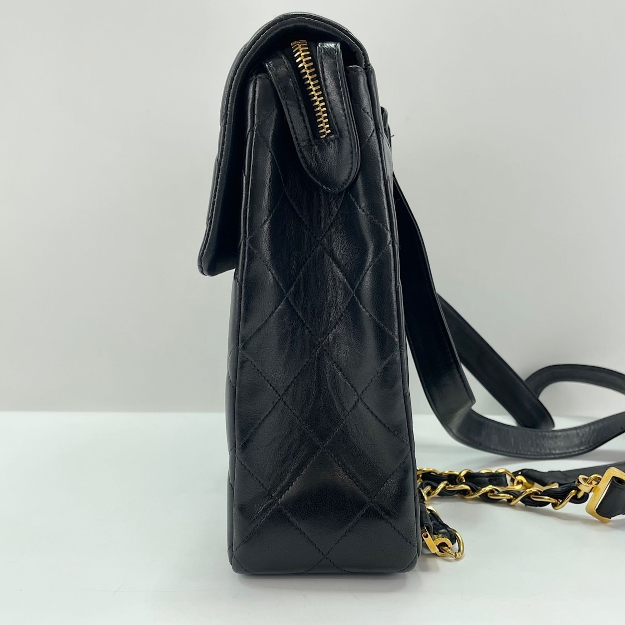 Matelasse Backpack (Pre-Owned) - Chanel - Modalova