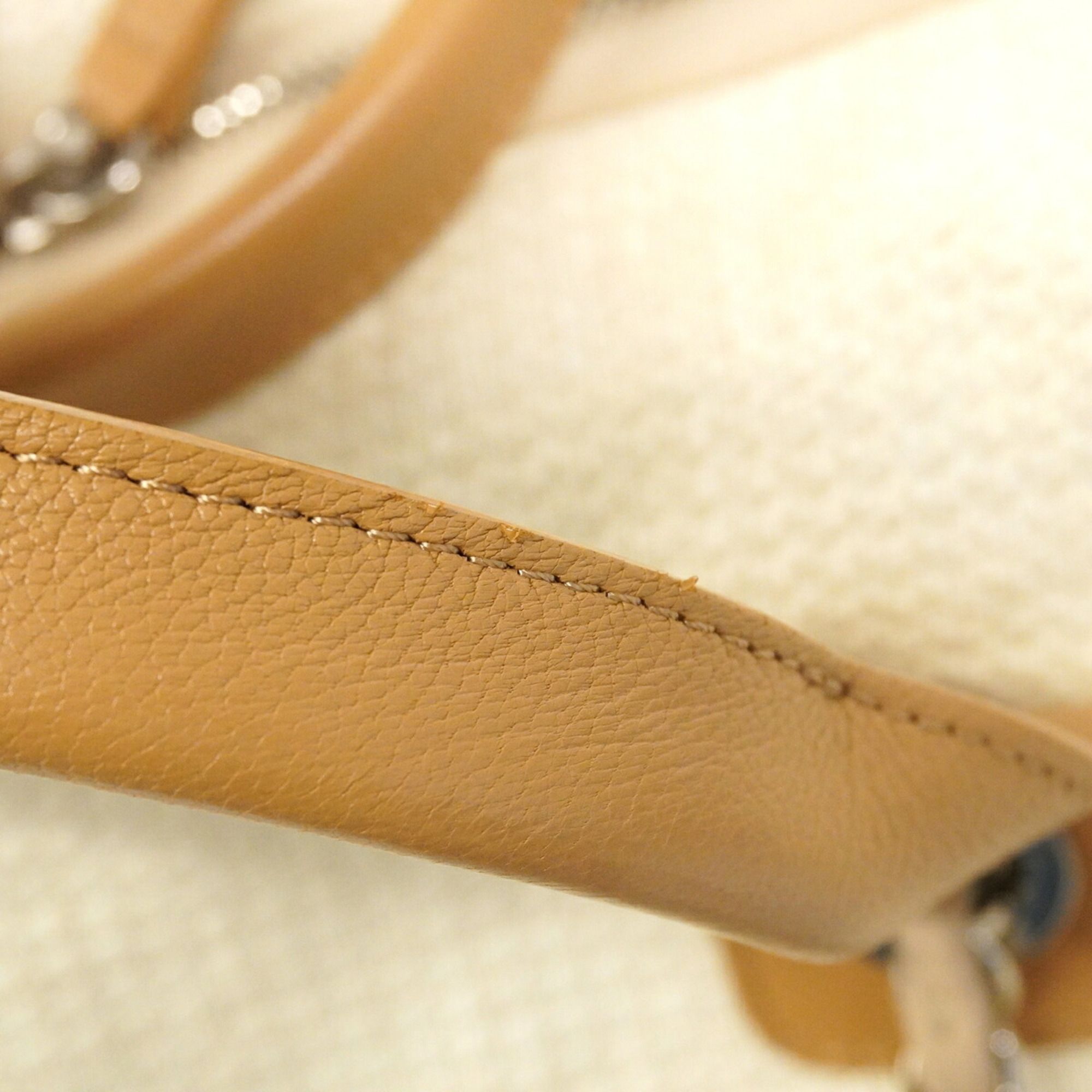 Canvas Handbag (Pre-Owned) - Chanel - Modalova
