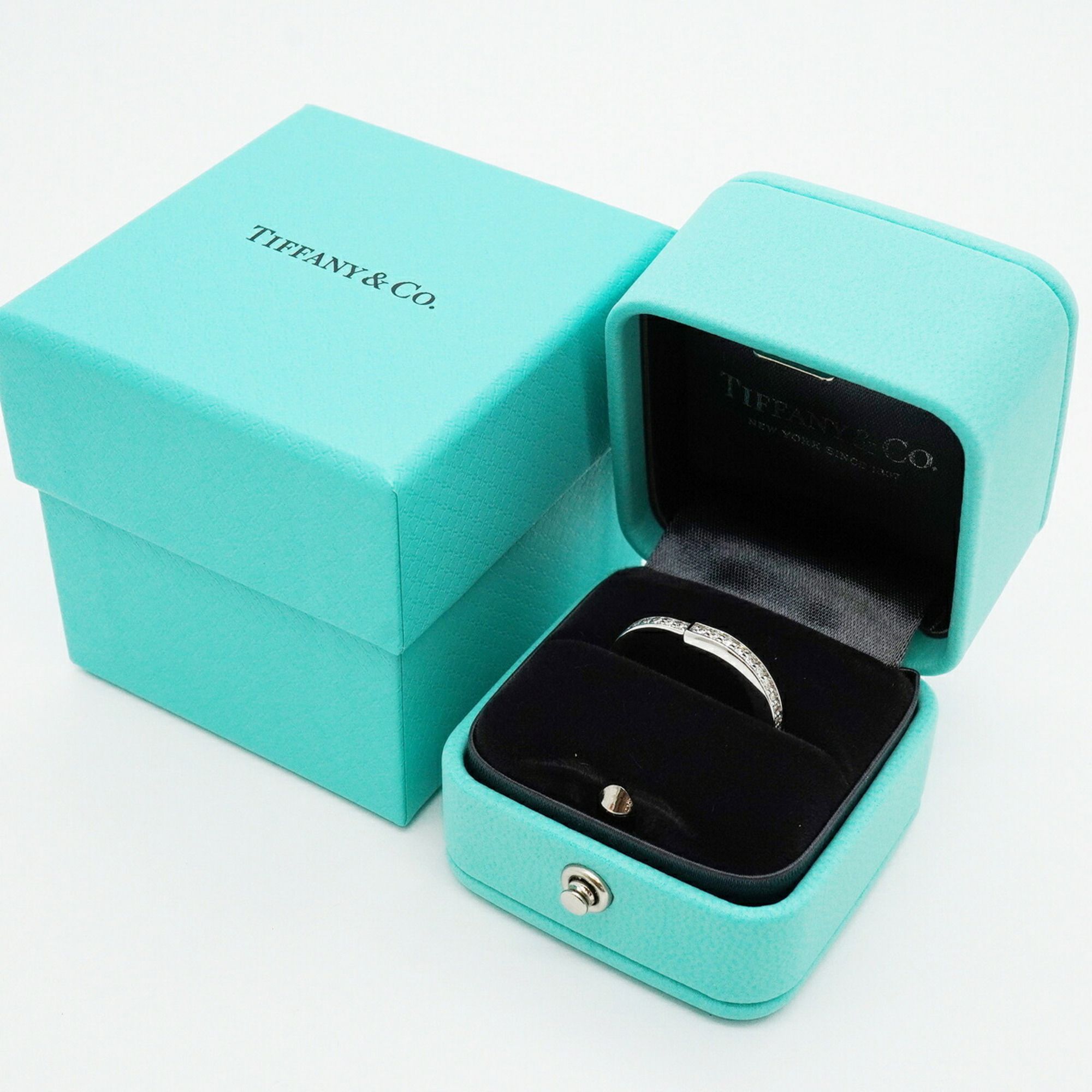 White Gold (18K) Band Ring (Pre-Owned) - Tiffany - Modalova