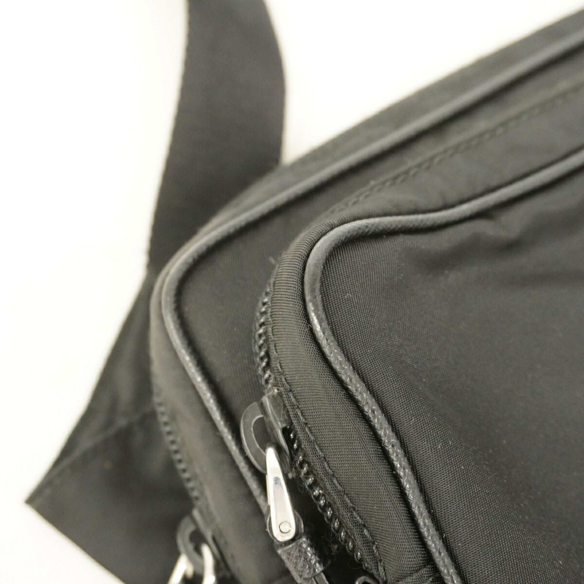Nylon Sling Bag (Pre-Owned) - Prada - Modalova