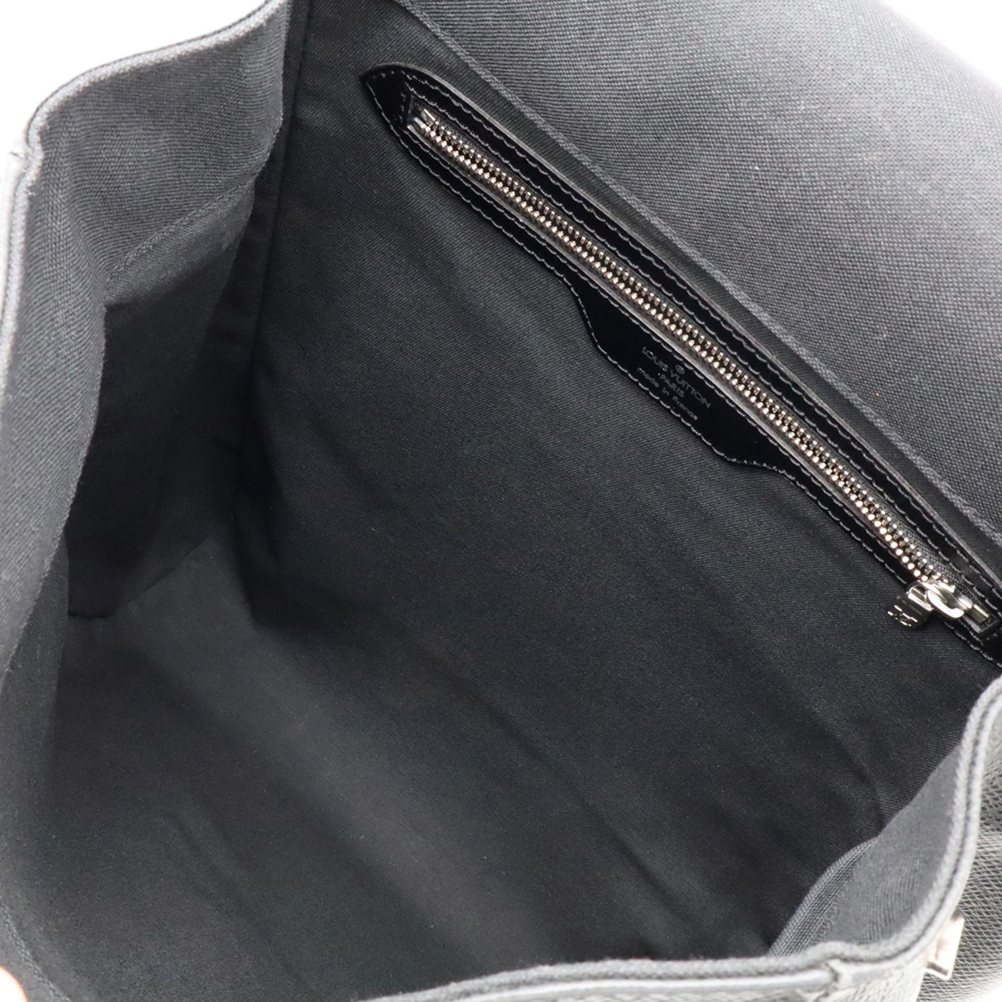 Taiga Leather Leather Backpack (Pre-Owned) - Louis Vuitton - Modalova
