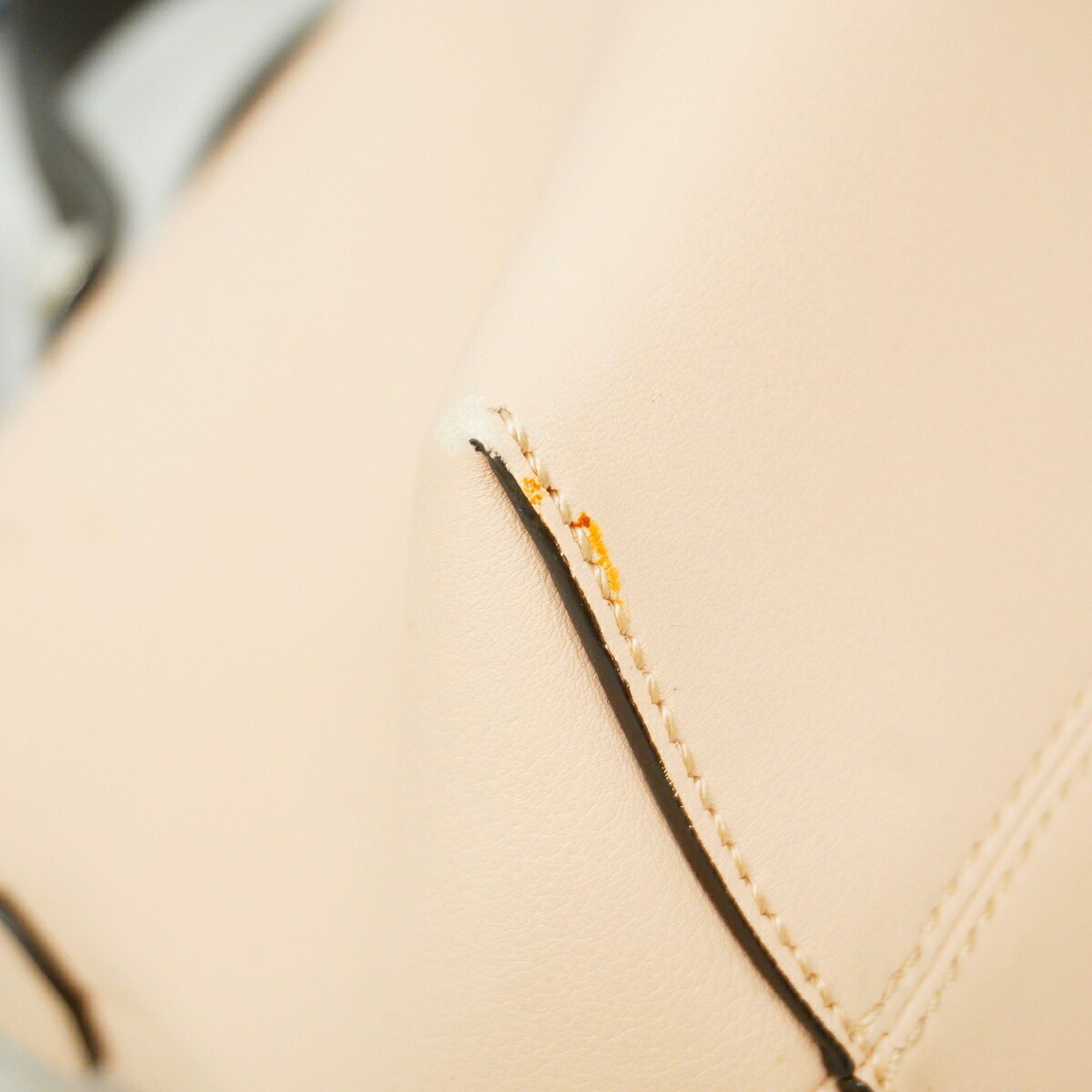 Leather Handbag (Pre-Owned) - Fendi - Modalova