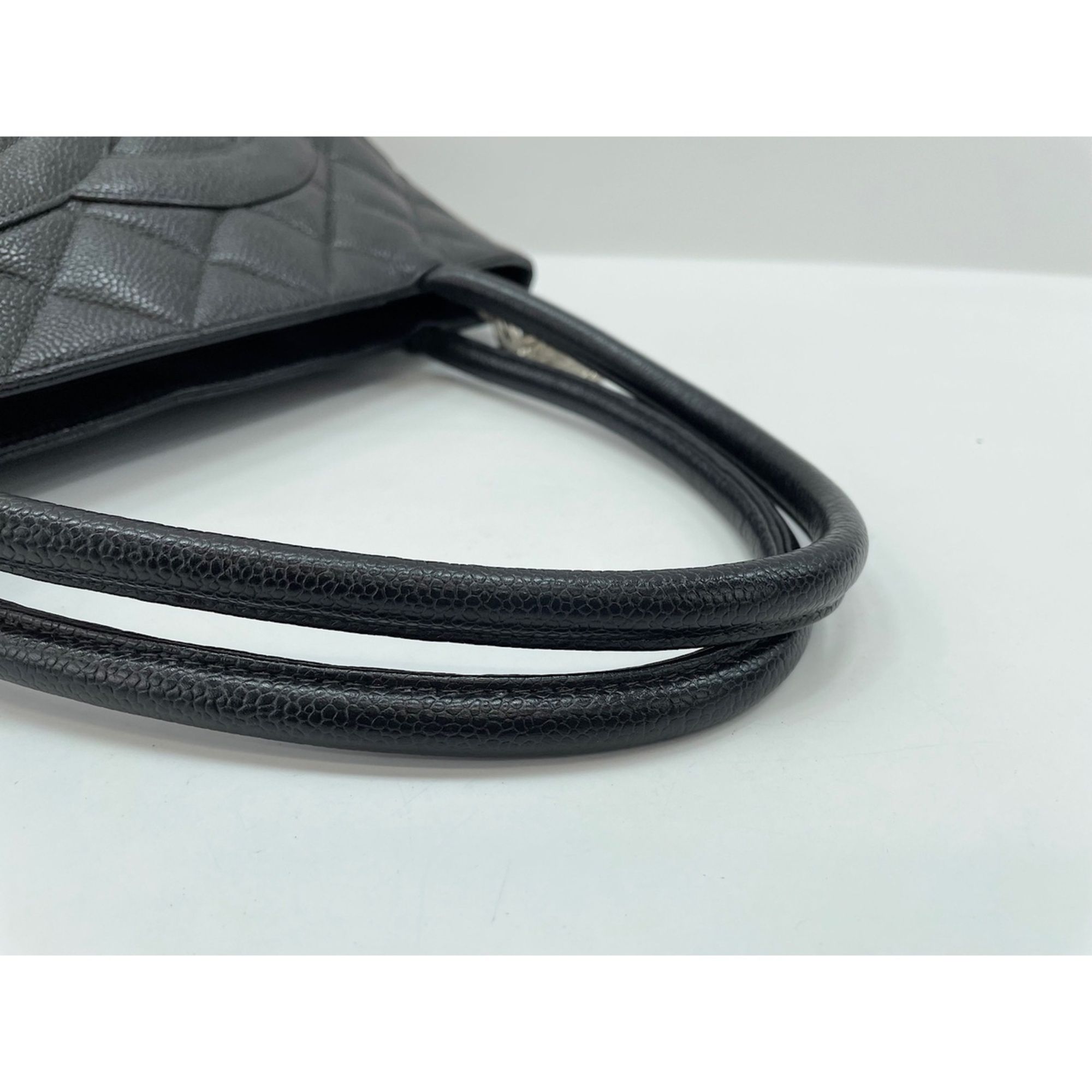 Chanel Black Tote Bag (Pre-Owned) - Chanel - Modalova