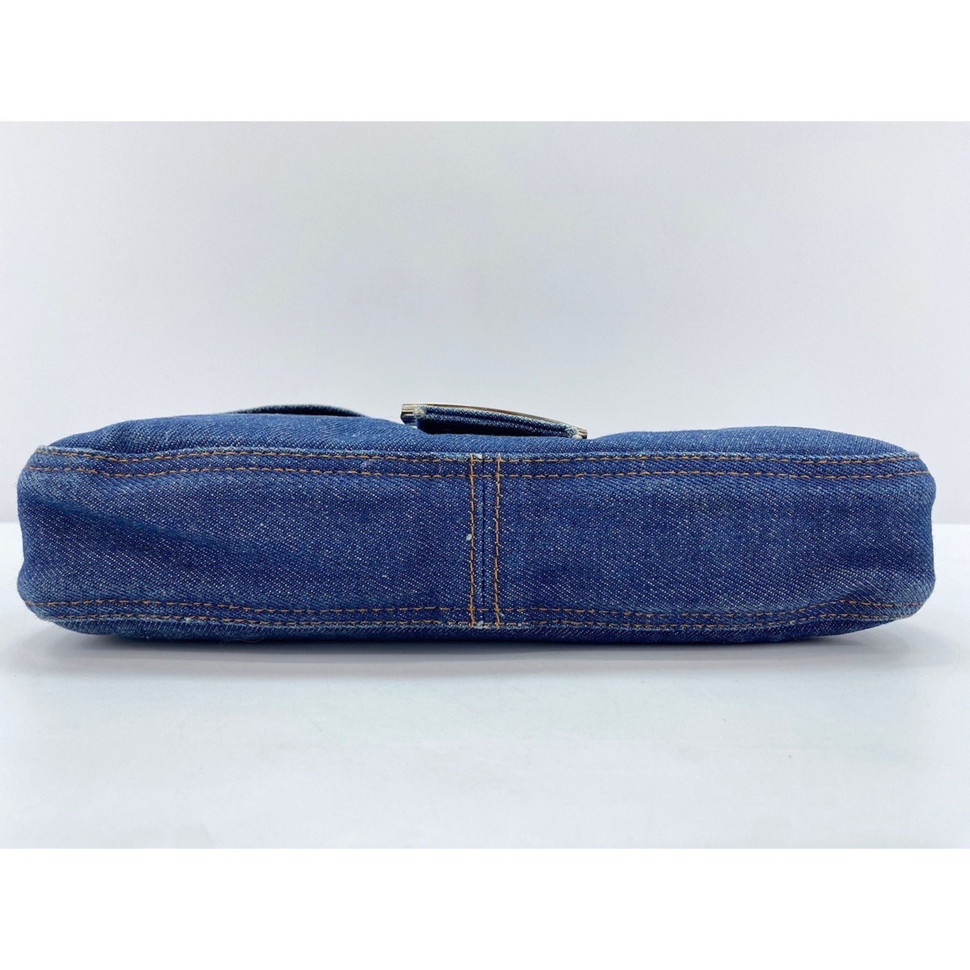 Fendi Navy Shoulder Bag (Pre-Owned) - Fendi - Modalova