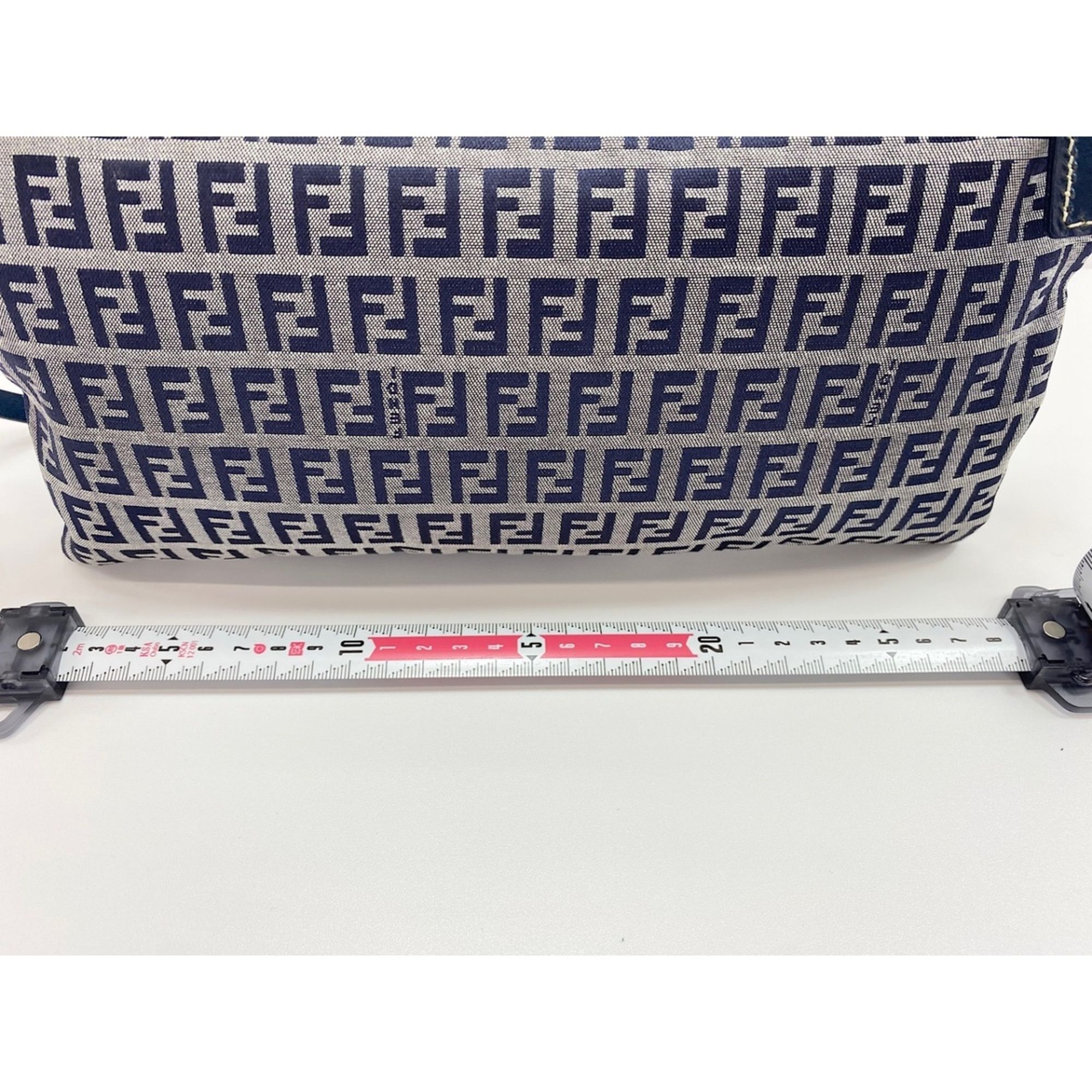 Fendi Navy Shoulder Bag (Pre-Owned) - Fendi - Modalova