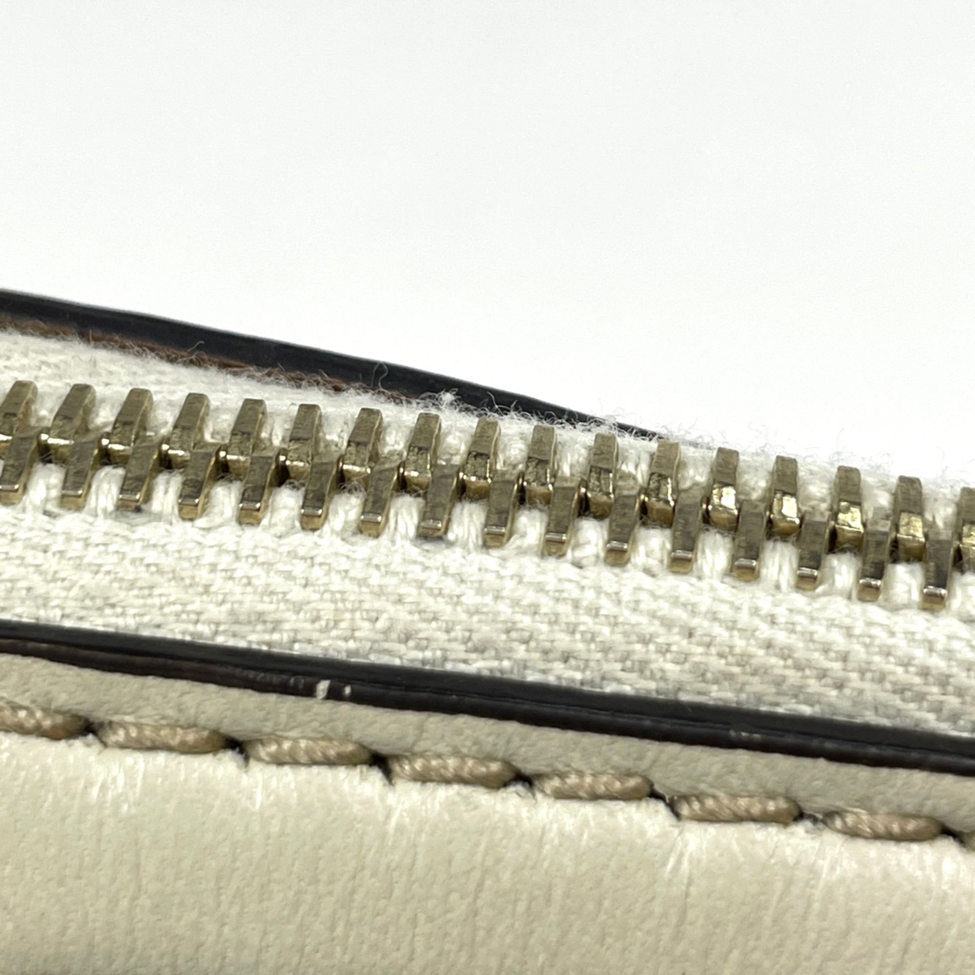 Gg Canvas Handbag (Pre-Owned) - Gucci - Modalova