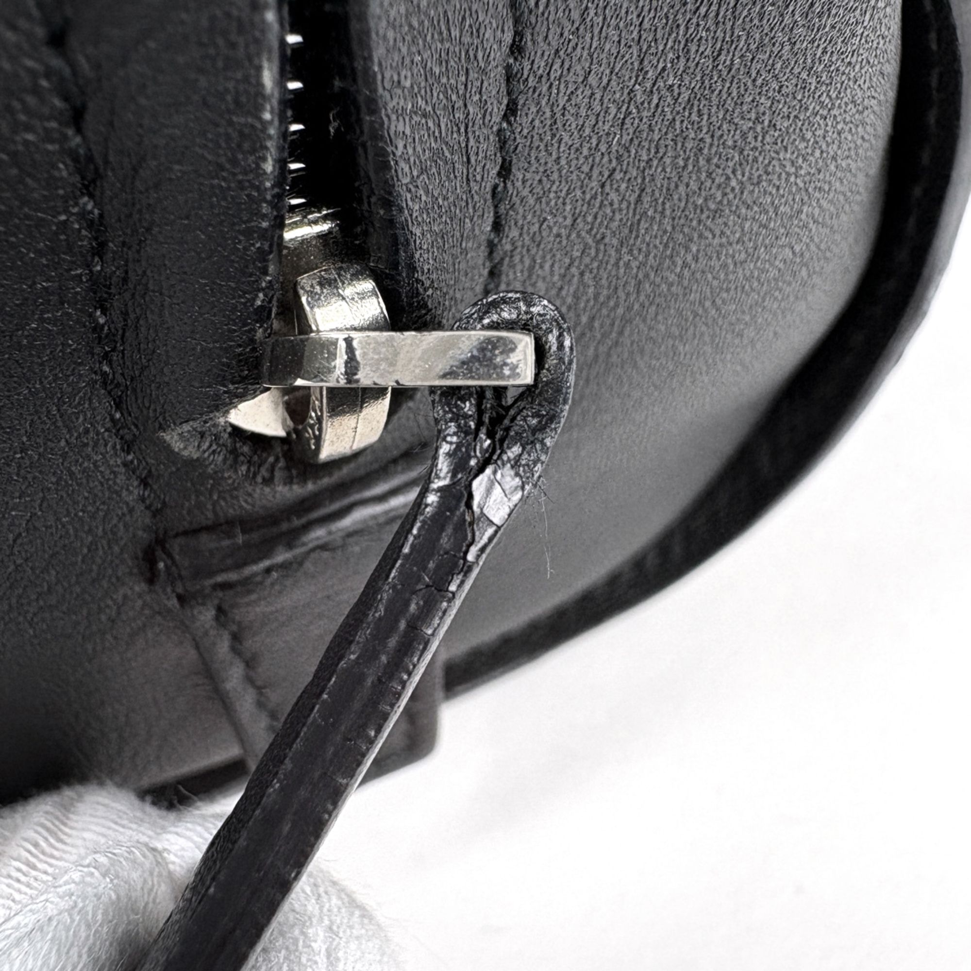 Leather Handbag (Pre-Owned) - Loewe - Modalova