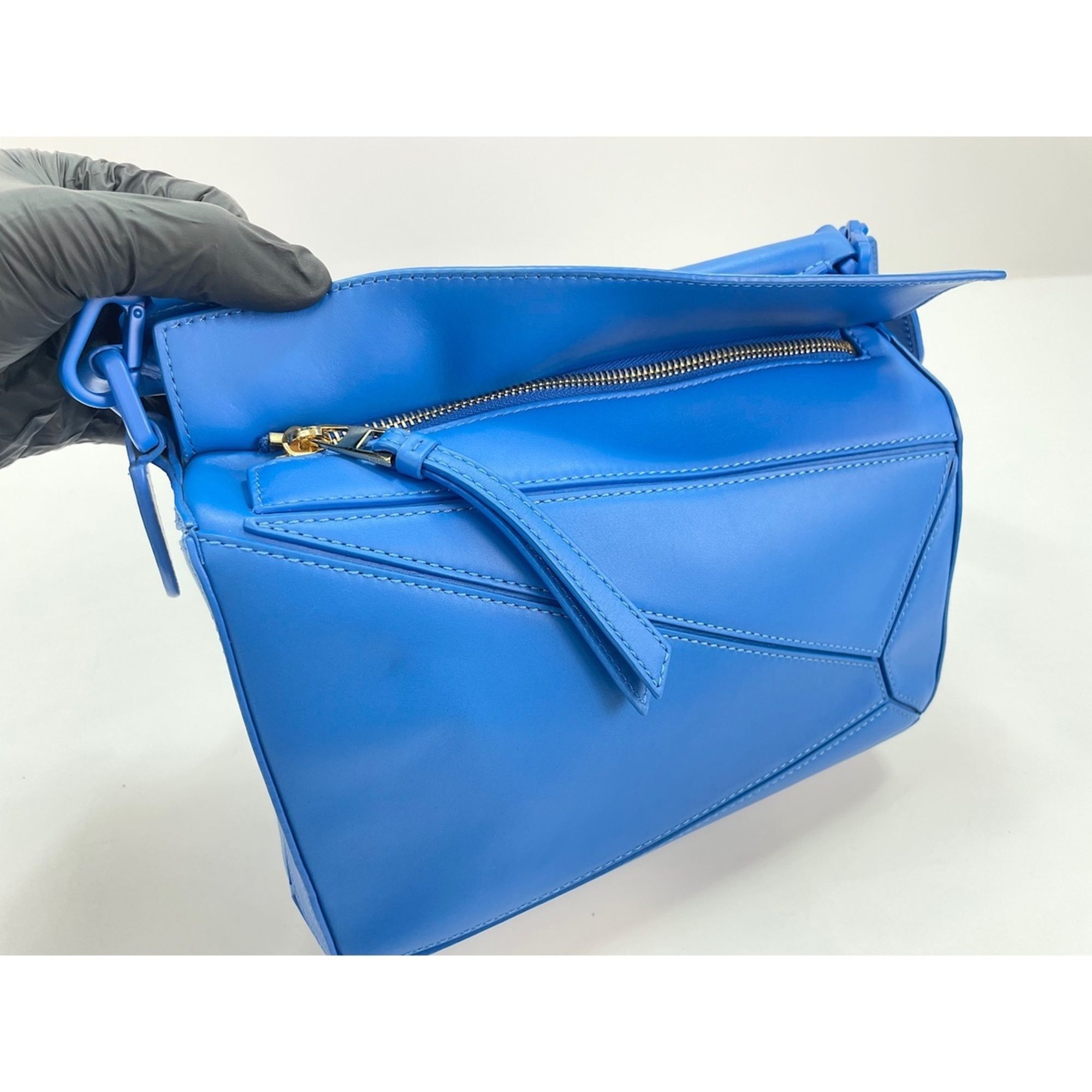 Loewe Blue Shoulder Bag (Pre-Owned) - Loewe - Modalova