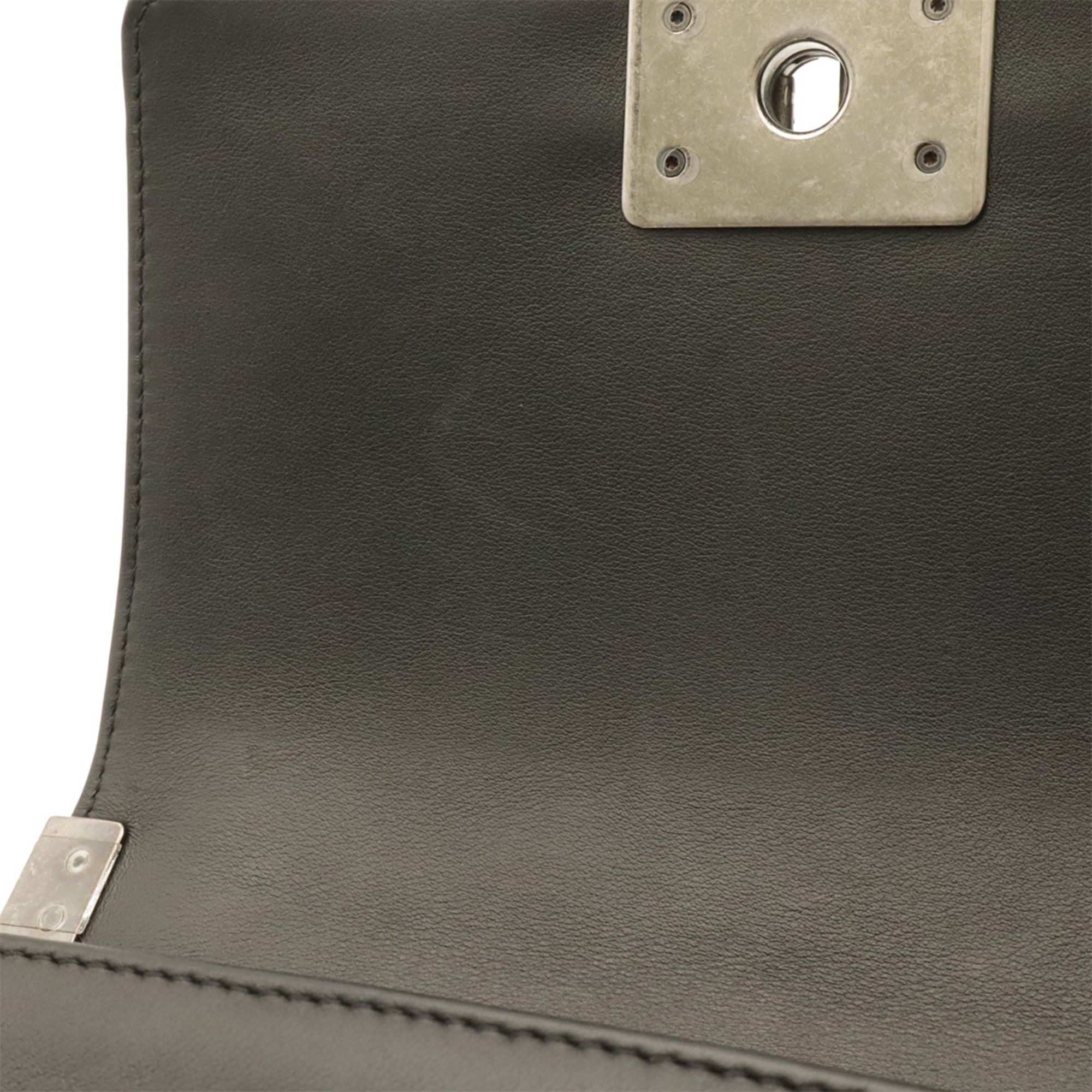 Leather Shoulder Bag (Pre-Owned) - Chanel - Modalova