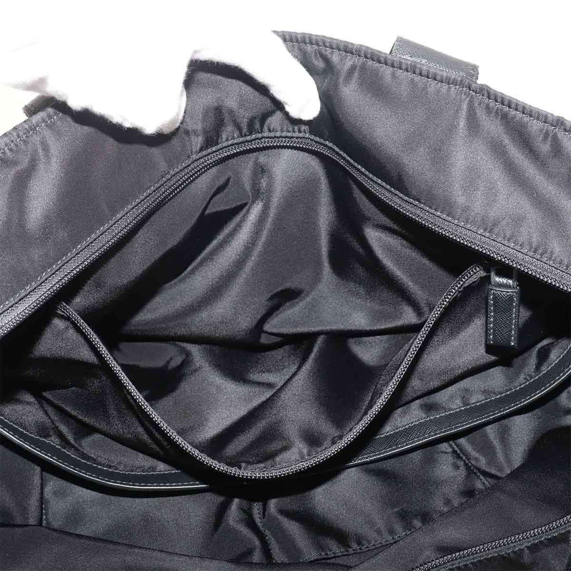 Nylon Saffiano Triangle Handbag Tote Bag (Pre-Owned) - Prada - Modalova