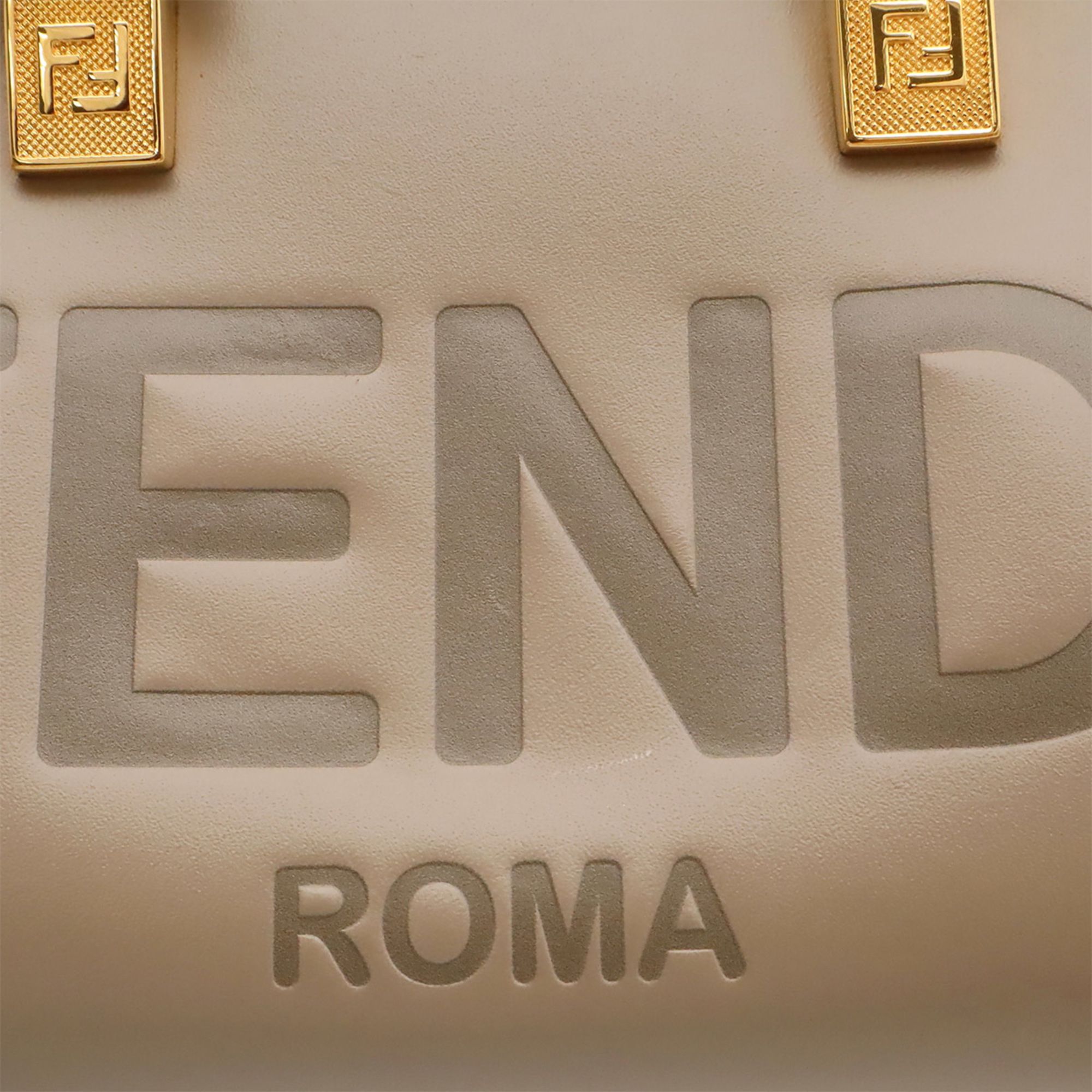 Leather Handbag Pochette Shoulder Bag (Pre-Owned) - Fendi - Modalova