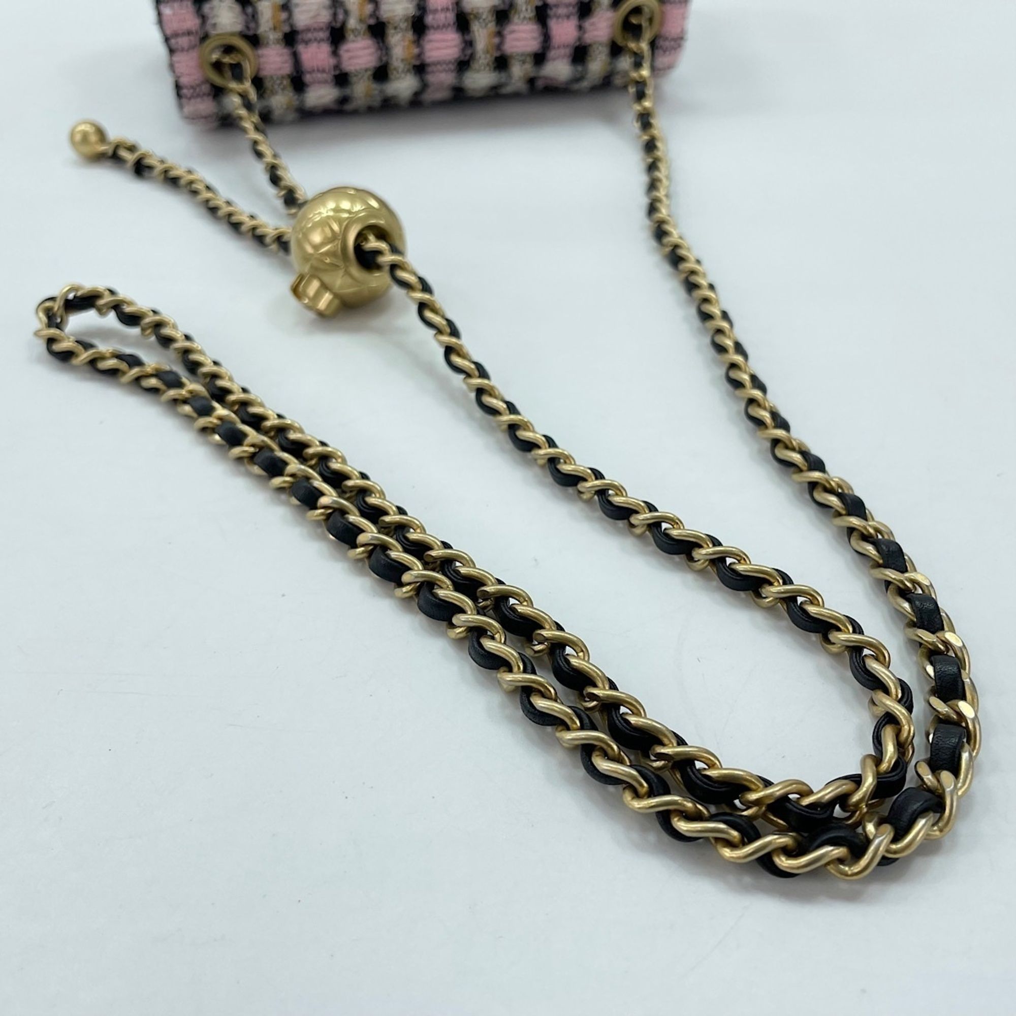 Matelasse Shoulder Bag (Pre-Owned) - Chanel - Modalova
