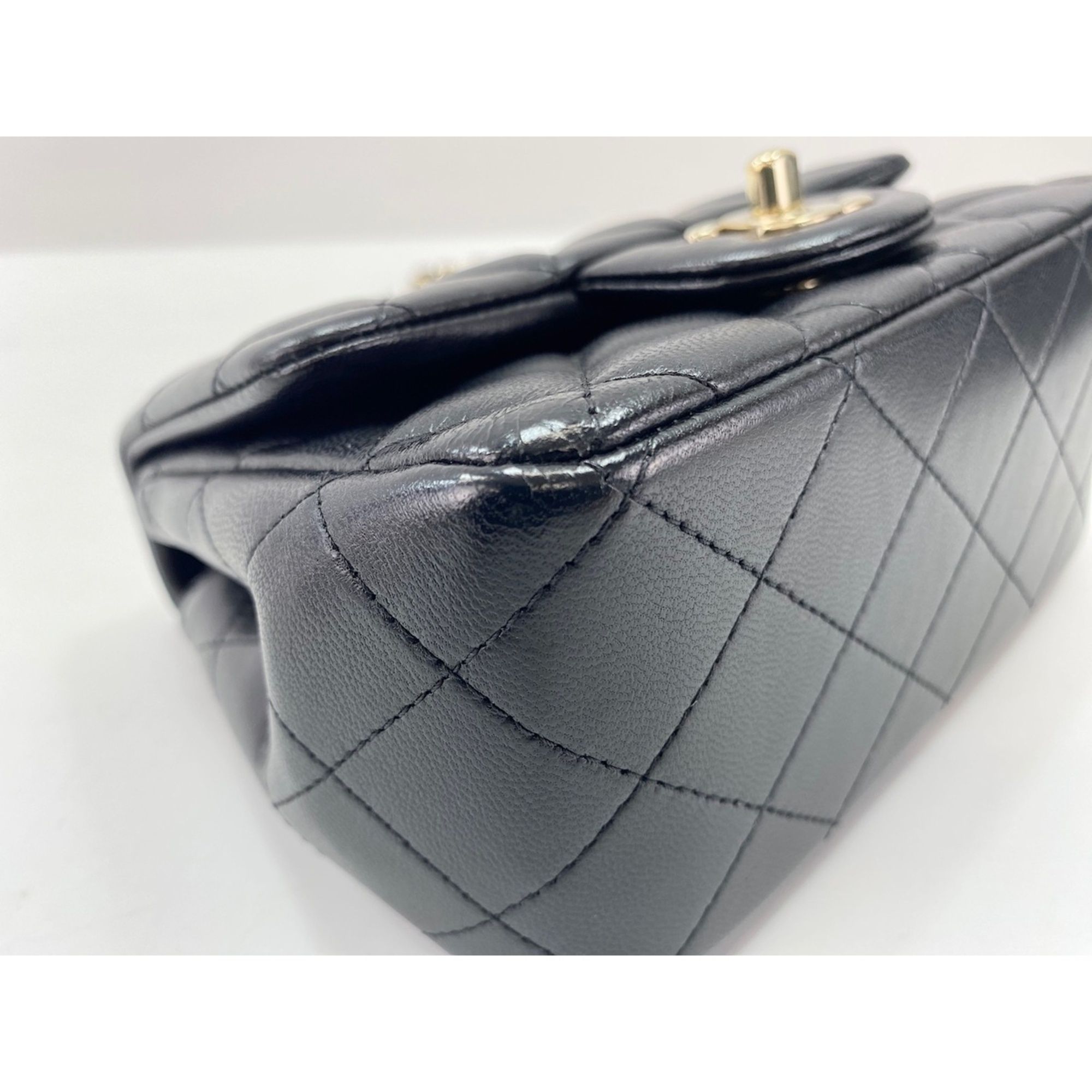 Matelasse Shoulder Bag (Pre-Owned) - Chanel - Modalova