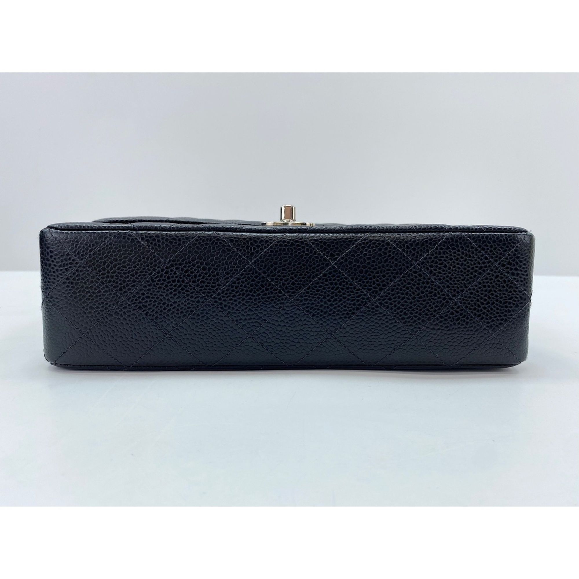 Matelasse Shoulder Bag (Pre-Owned) - Chanel - Modalova