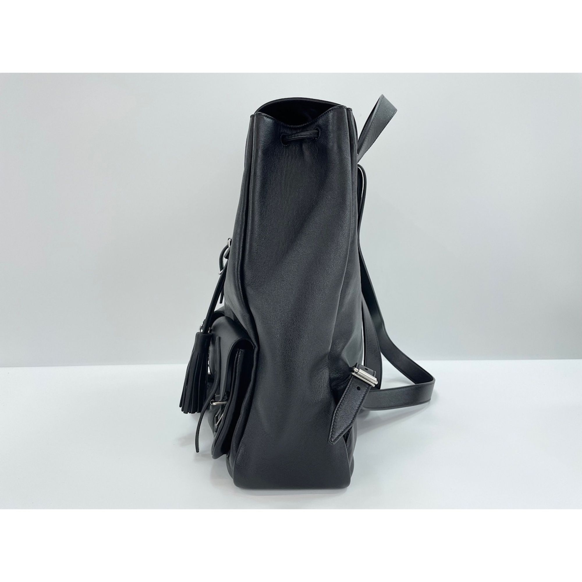 Backpack (Pre-Owned) - Yves Saint Laurent - Modalova