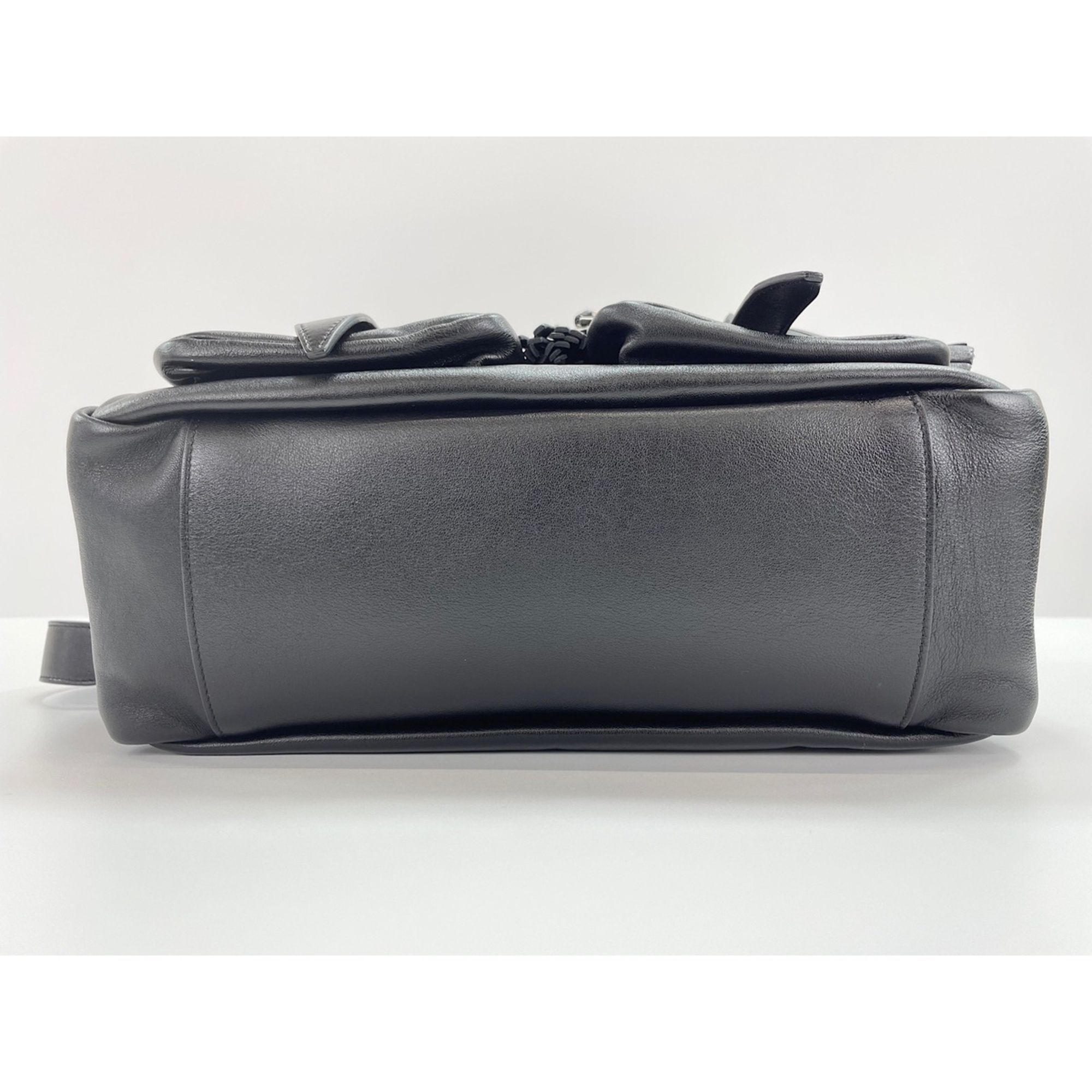 Backpack (Pre-Owned) - Yves Saint Laurent - Modalova