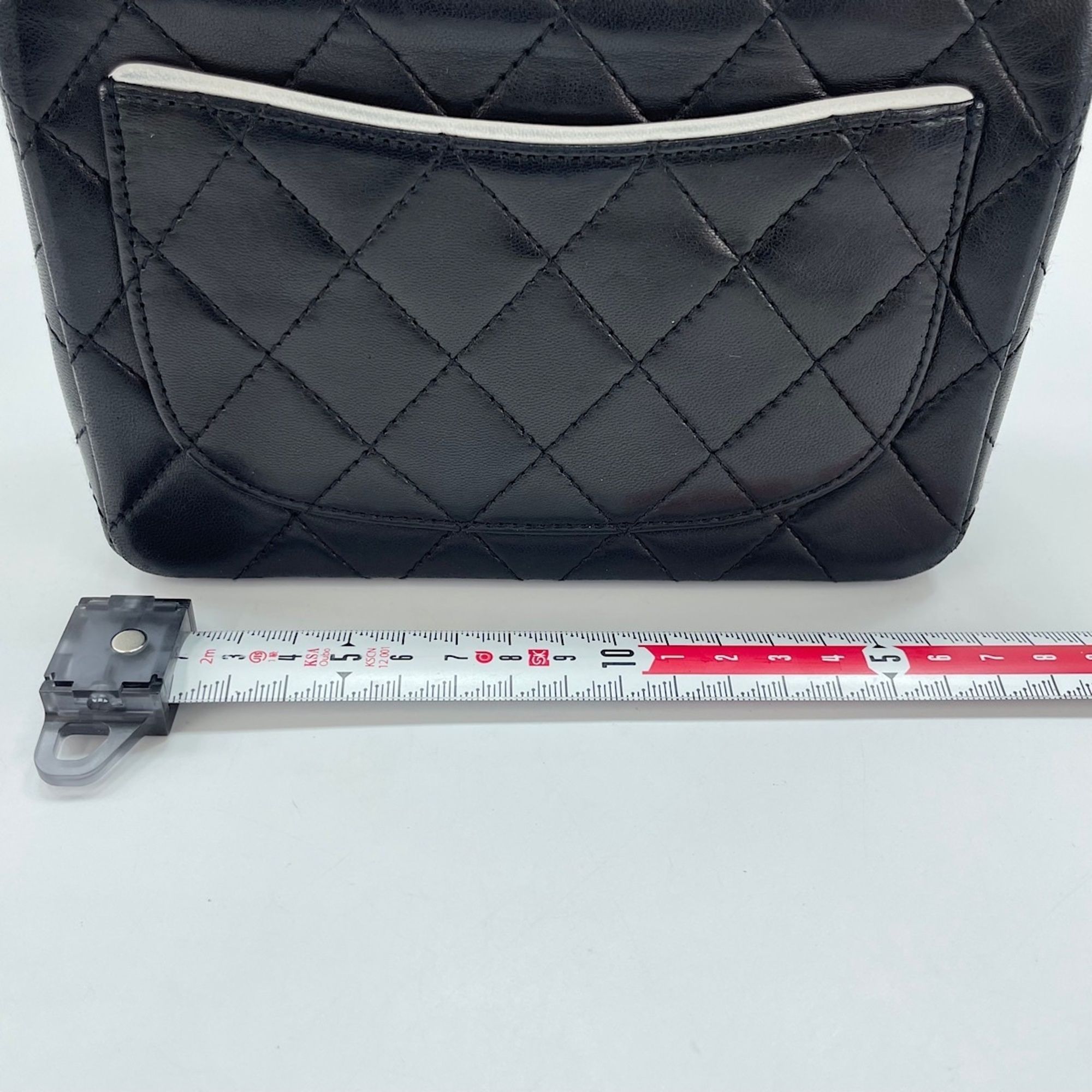 Matelasse Shoulder Bag (Pre-Owned) - Chanel - Modalova
