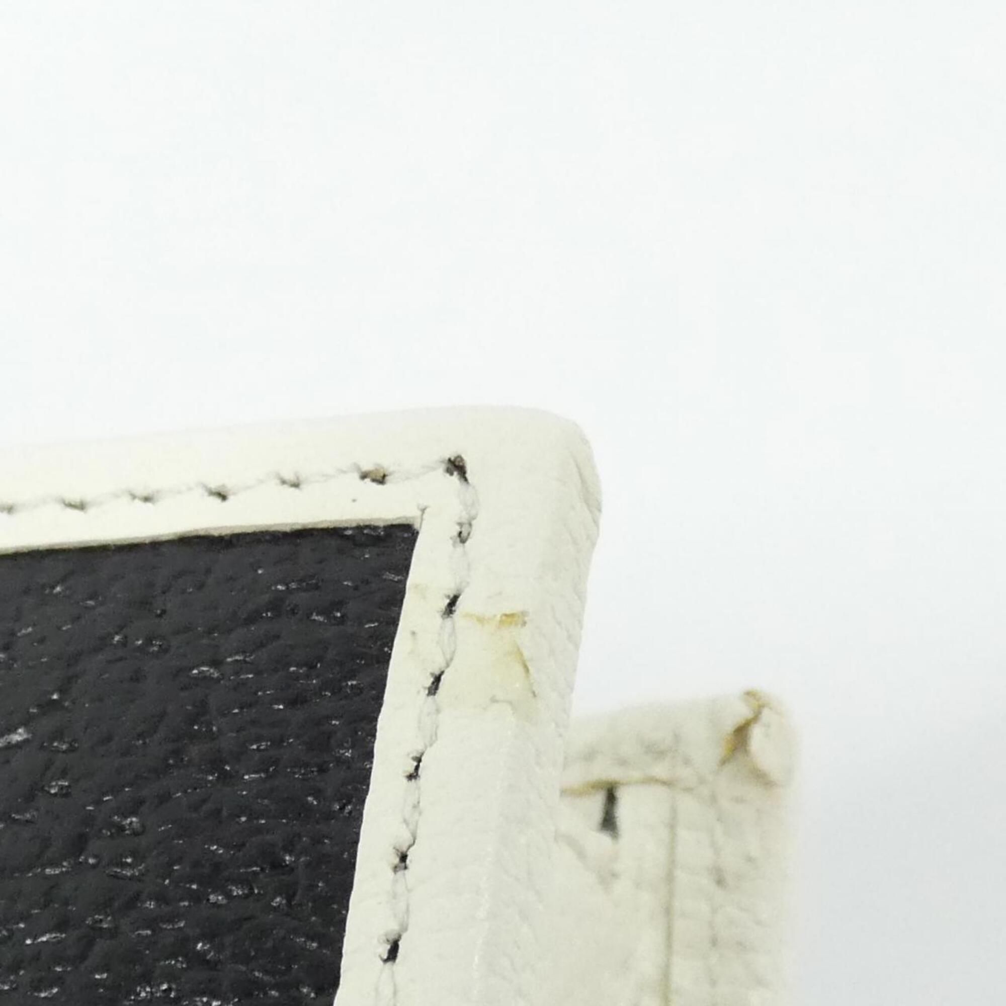 Leather Chain/Shoulder Wallet (Pre-Owned) - Gucci - Modalova