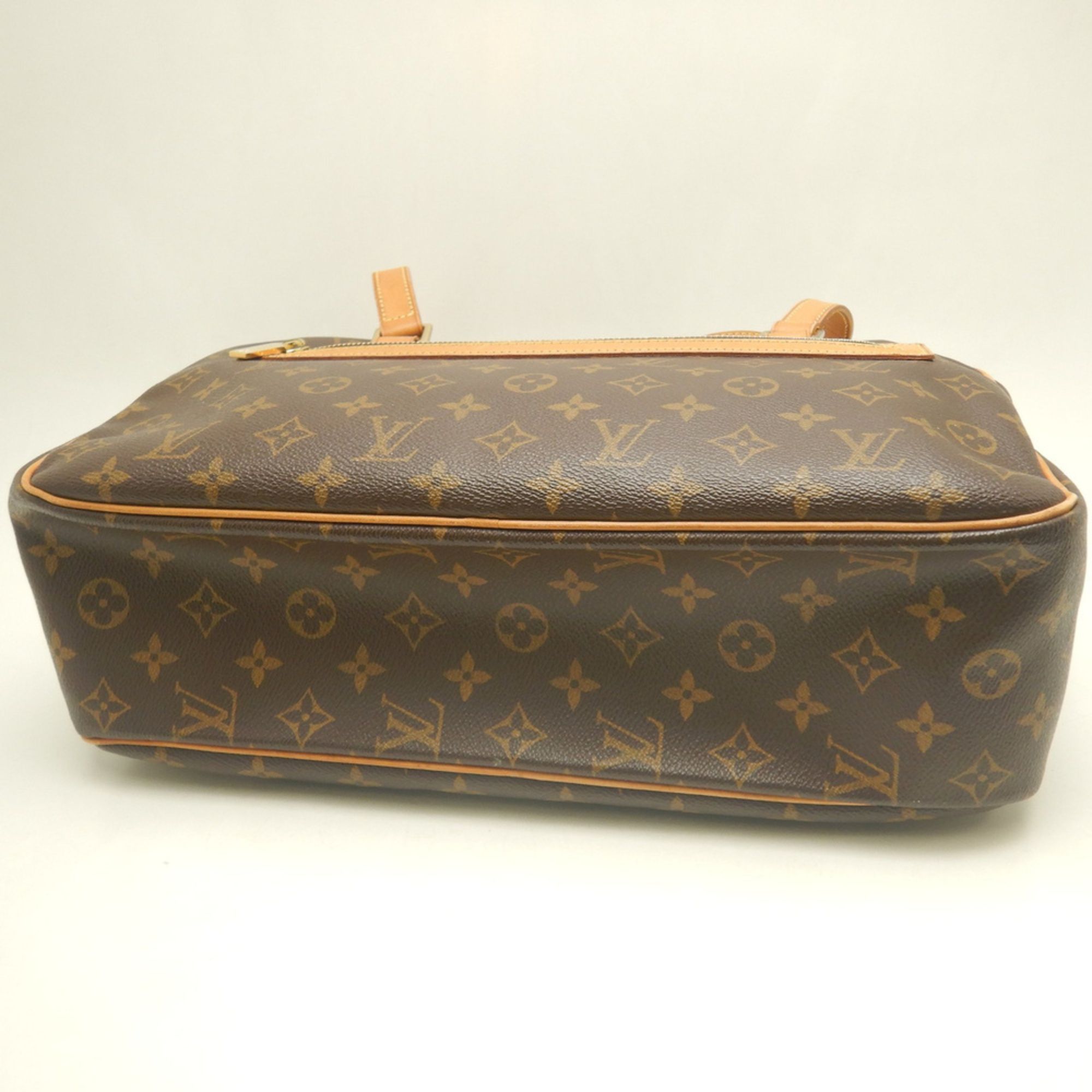 Canvas Shoulder Bag (Pre-Owned) - Louis Vuitton - Modalova