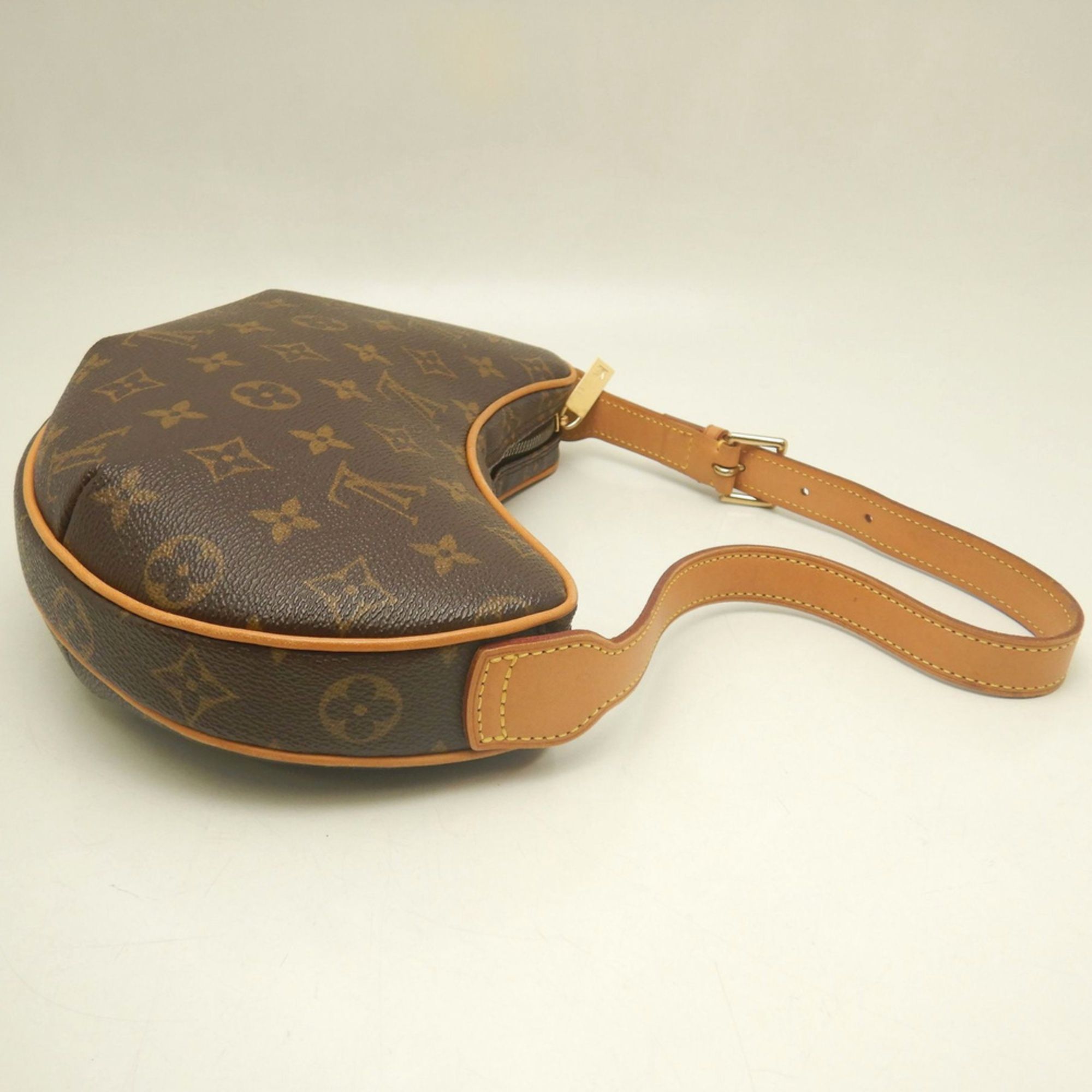 Canvas Pochette Shoulder Bag (Pre-Owned) - Louis Vuitton - Modalova