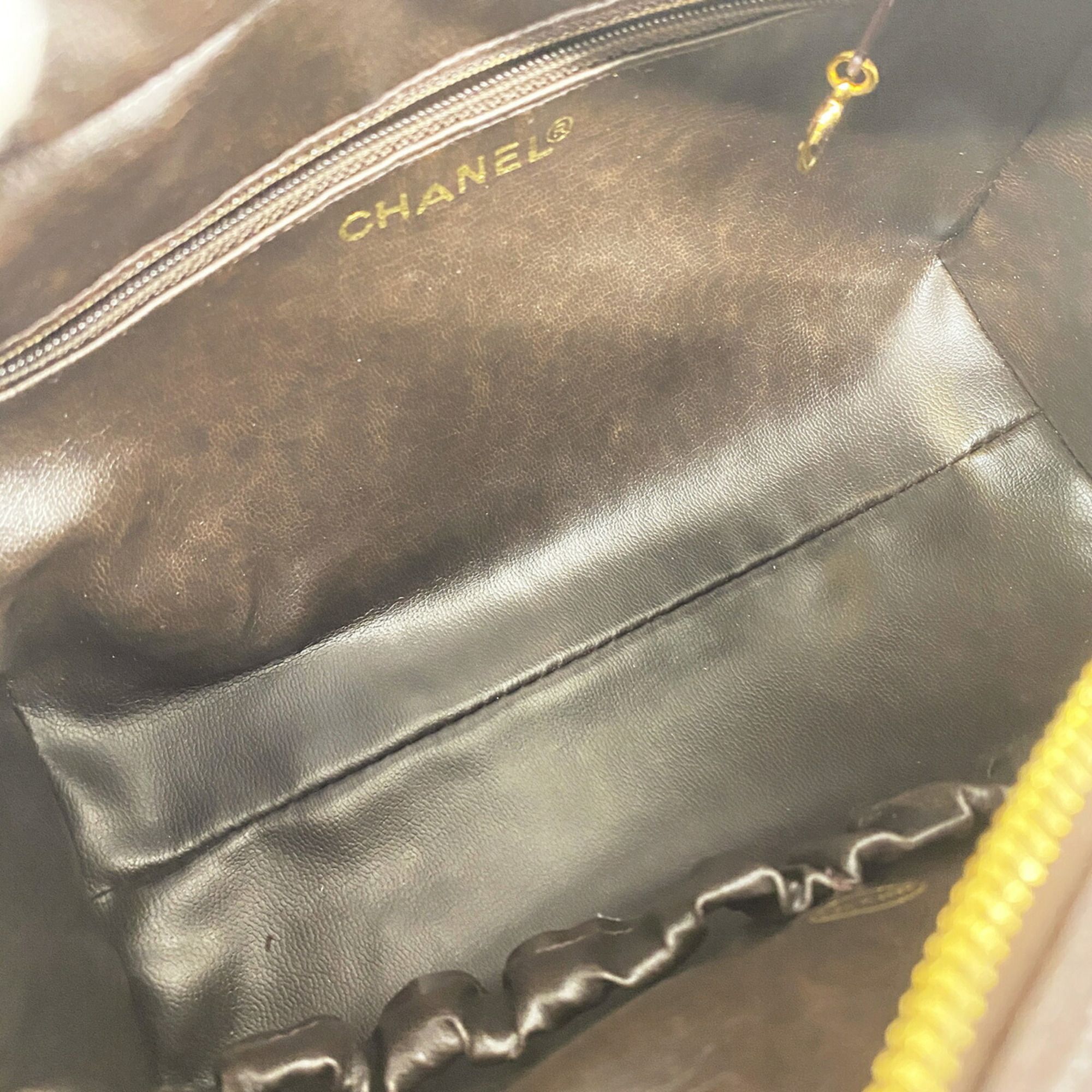Grained Calfskin Pouch (Pre-Owned) - Chanel - Modalova