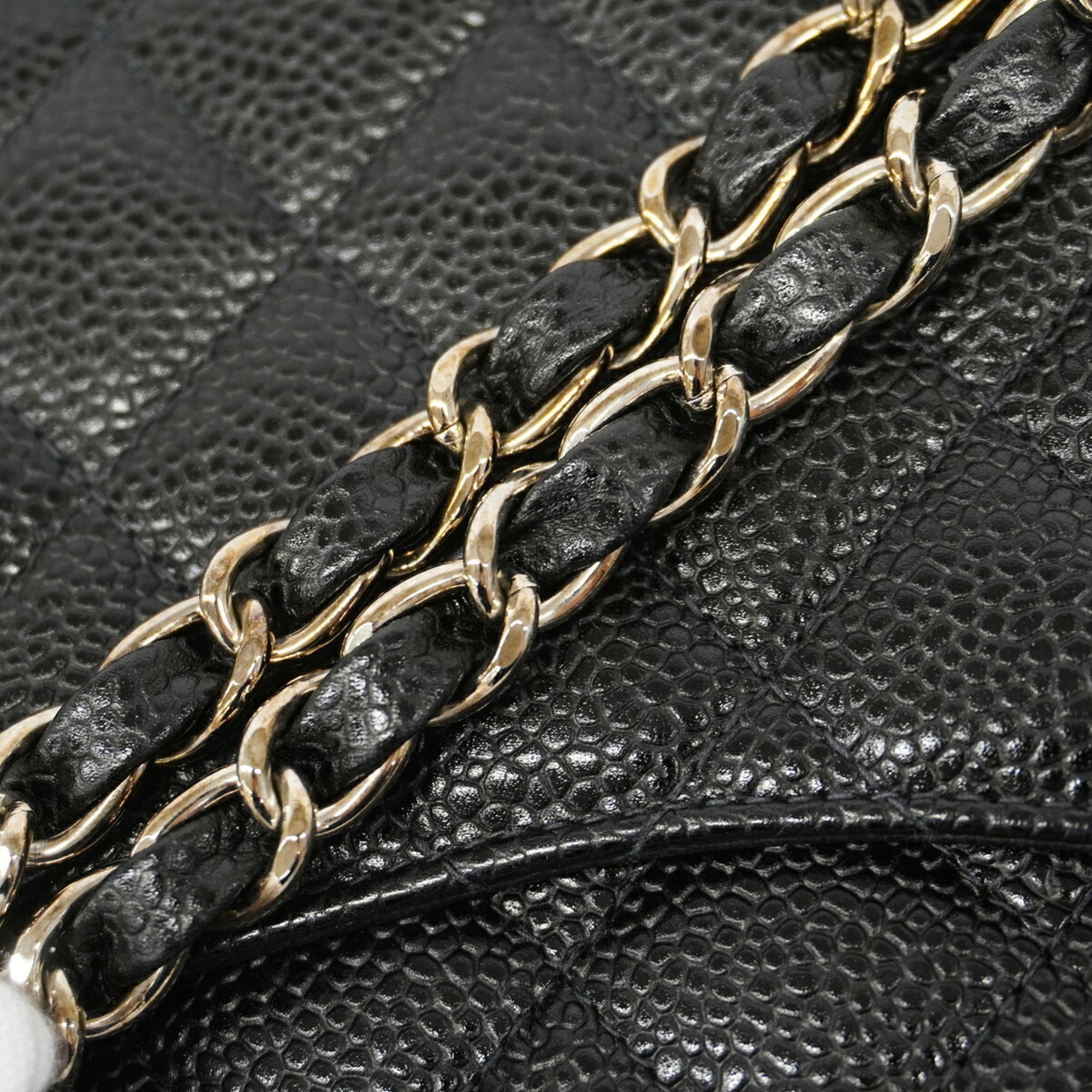 Grained Calfskin Shoulder Bag (Pre-Owned) - Chanel - Modalova