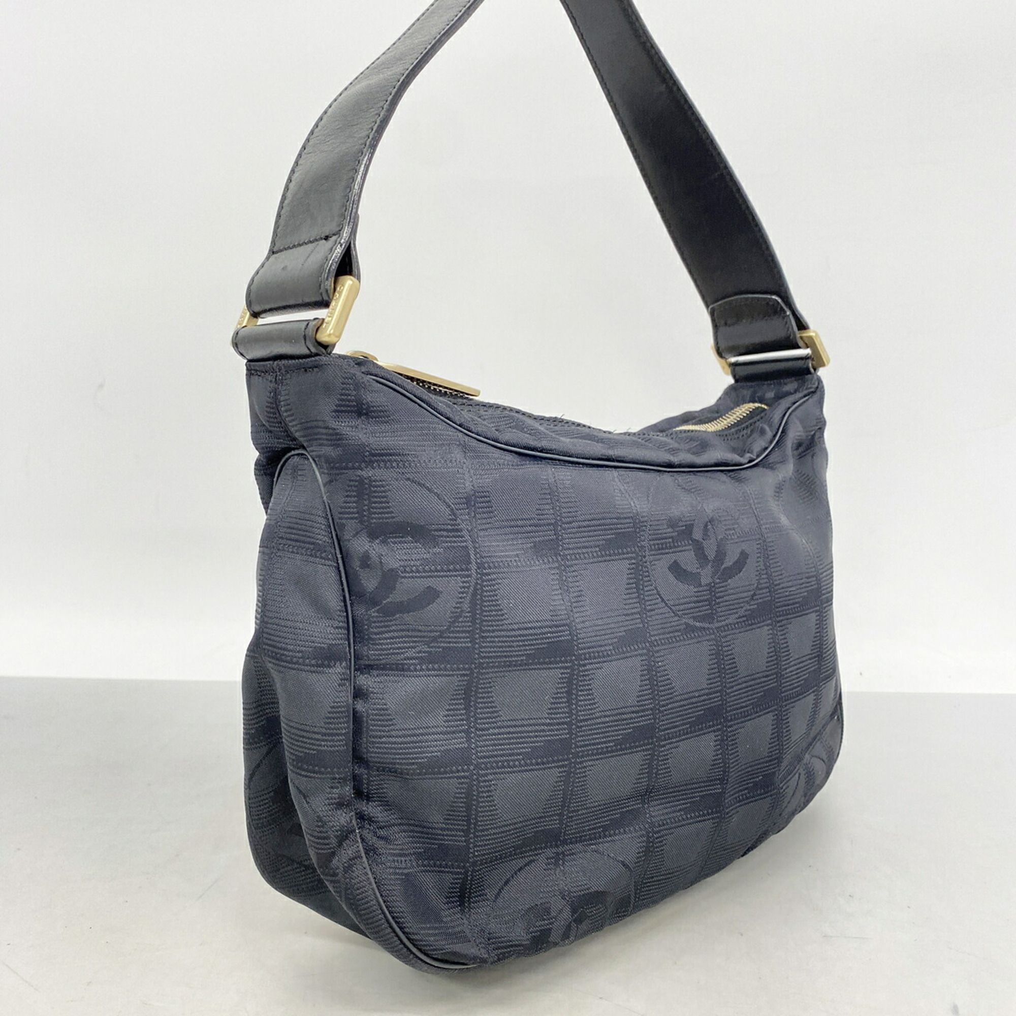 Nylon Shoulder Bag (Pre-Owned) - Chanel - Modalova