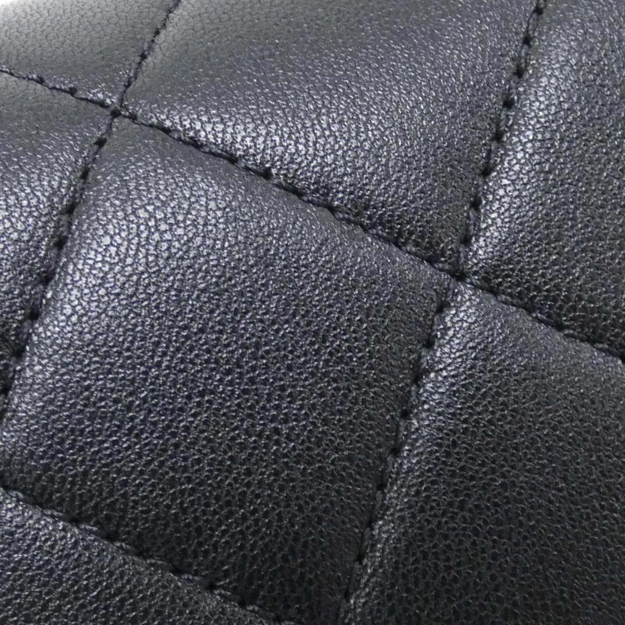 Leather Handbag (Pre-Owned) - Chanel - Modalova