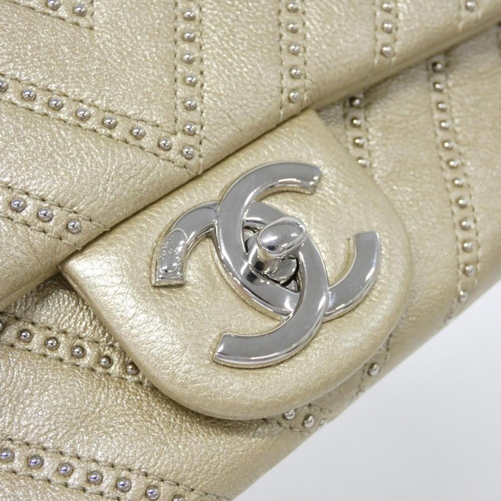 Leather Shoulder Bag (Pre-Owned) - Chanel - Modalova