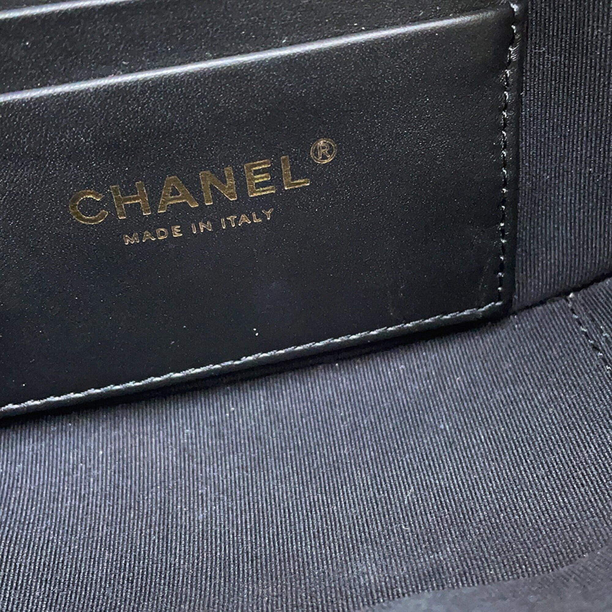 Matelasse Grained Calfskin Shoulder Bag (Pre-Owned) - Chanel - Modalova