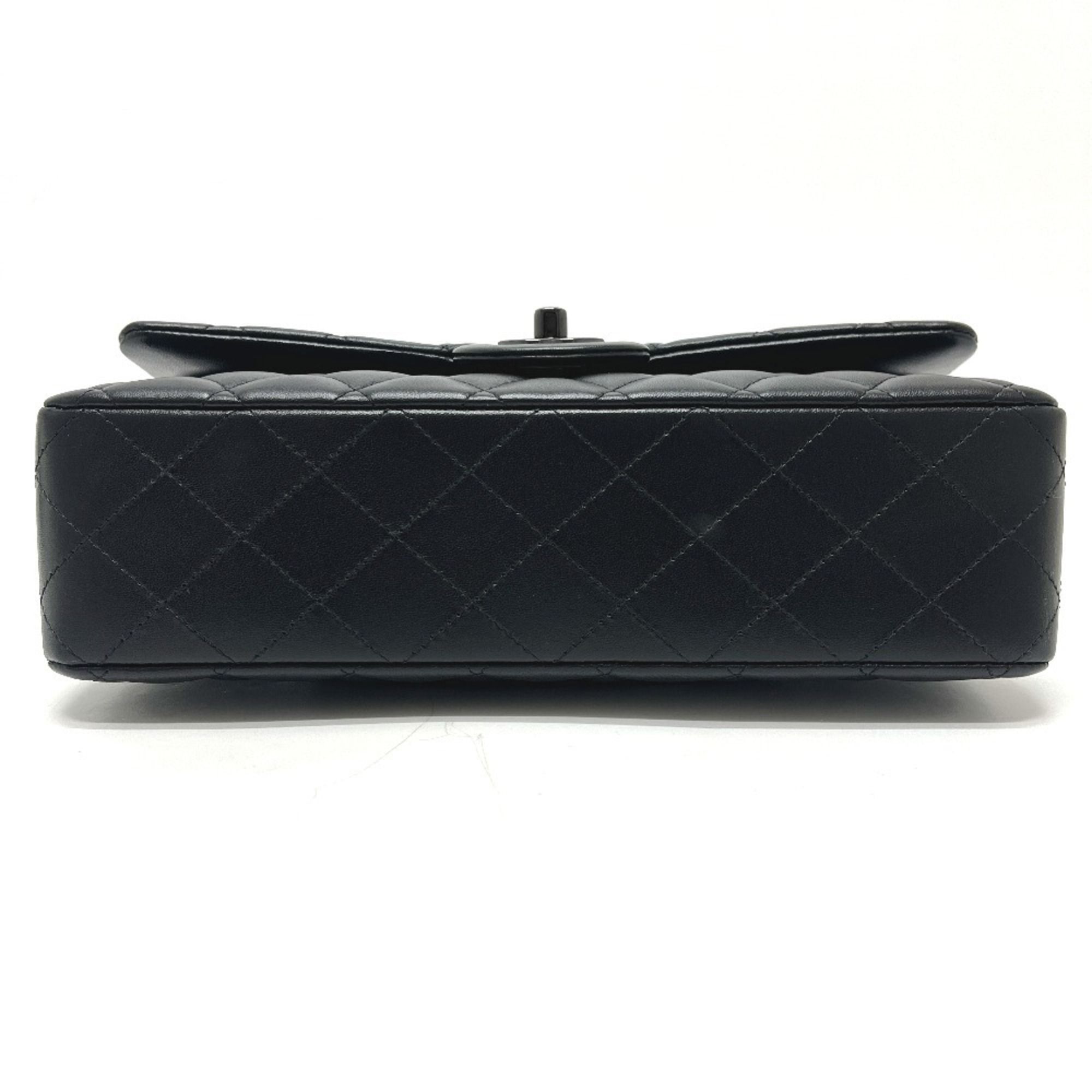 Leather Shoulder Bag (Pre-Owned) - Chanel - Modalova